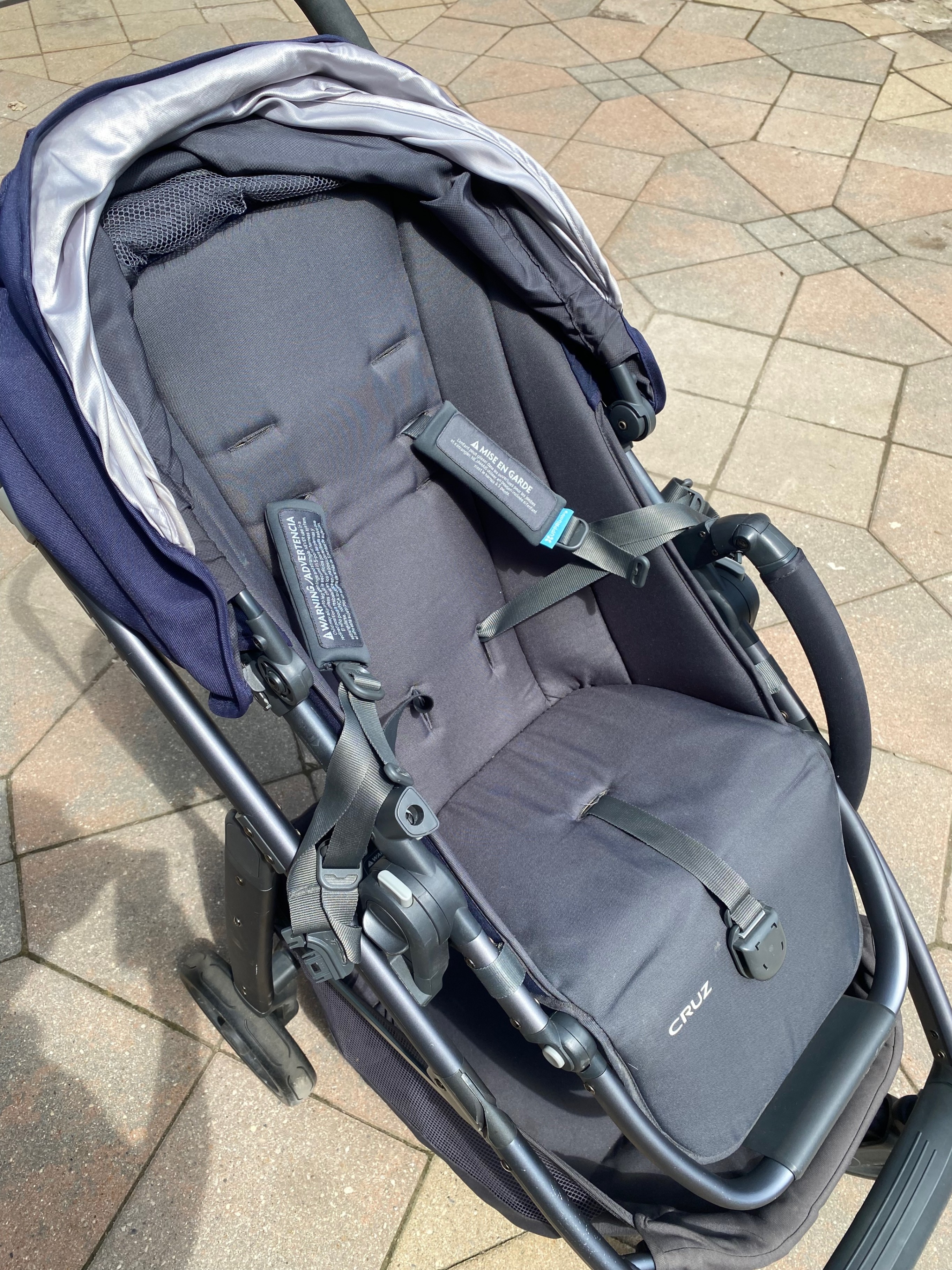 UPPAbaby Cruz Stroller 2015 Model, Updated Wheels & Canopy - photo 2