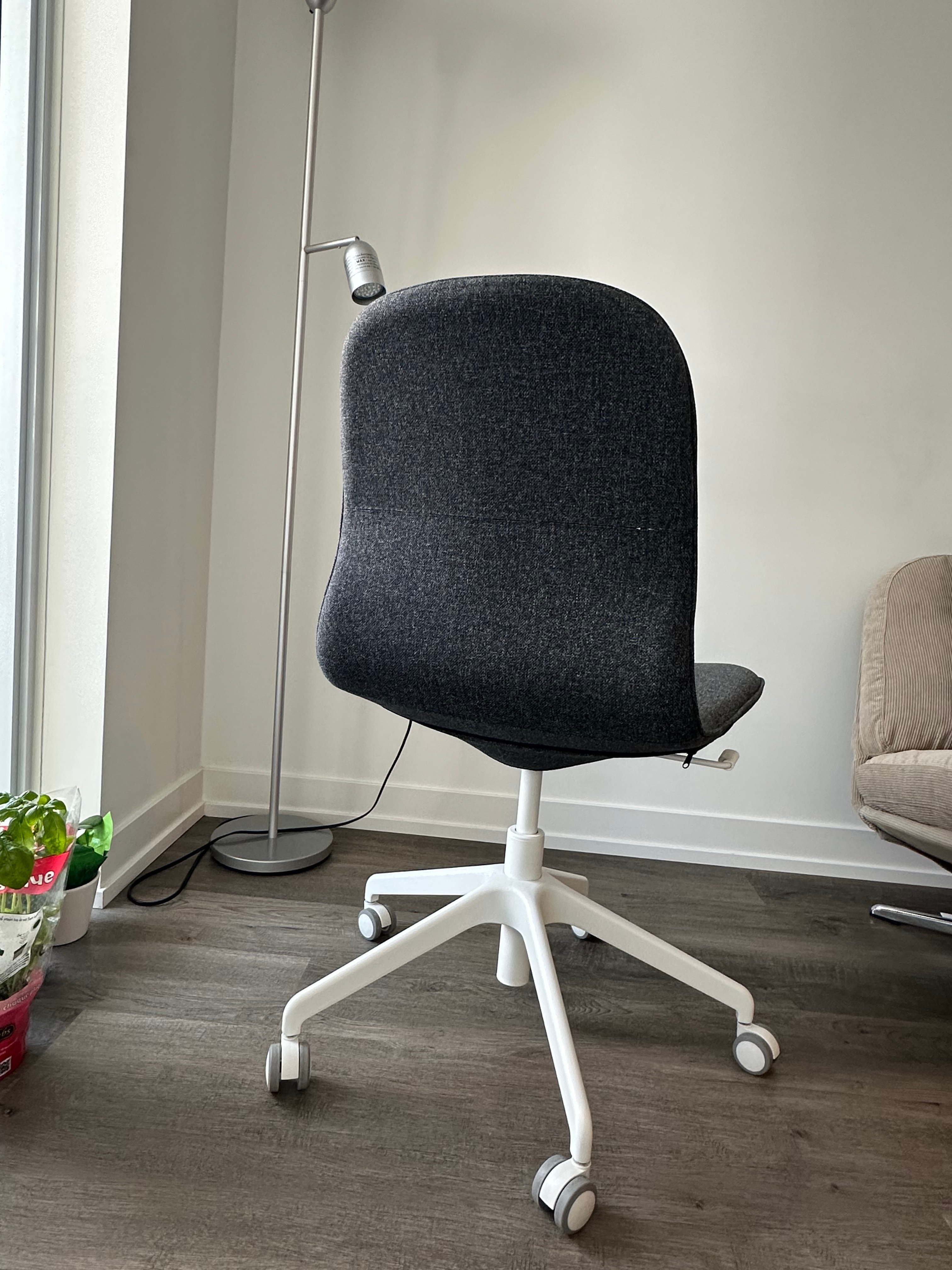 IKEA LÄNGFJÄLL Conference Chair - Gunnared Dark Grey/White - photo 2