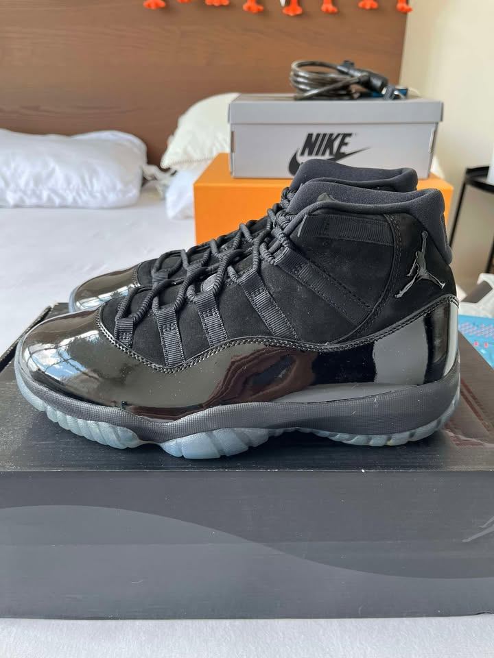 Jordan 11 Retro Cap and Gown