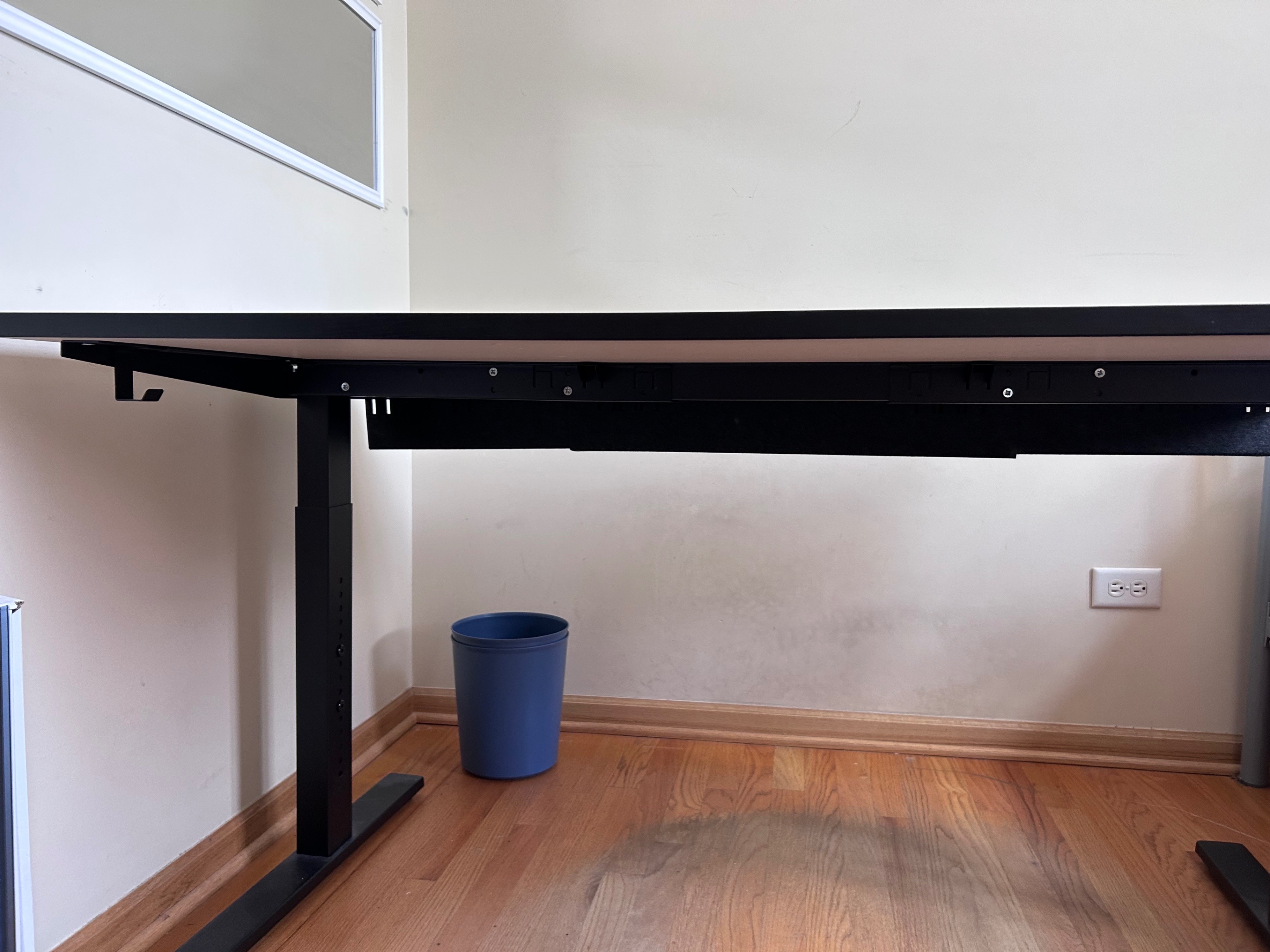 Gaming/studying (big) desk - photo 4