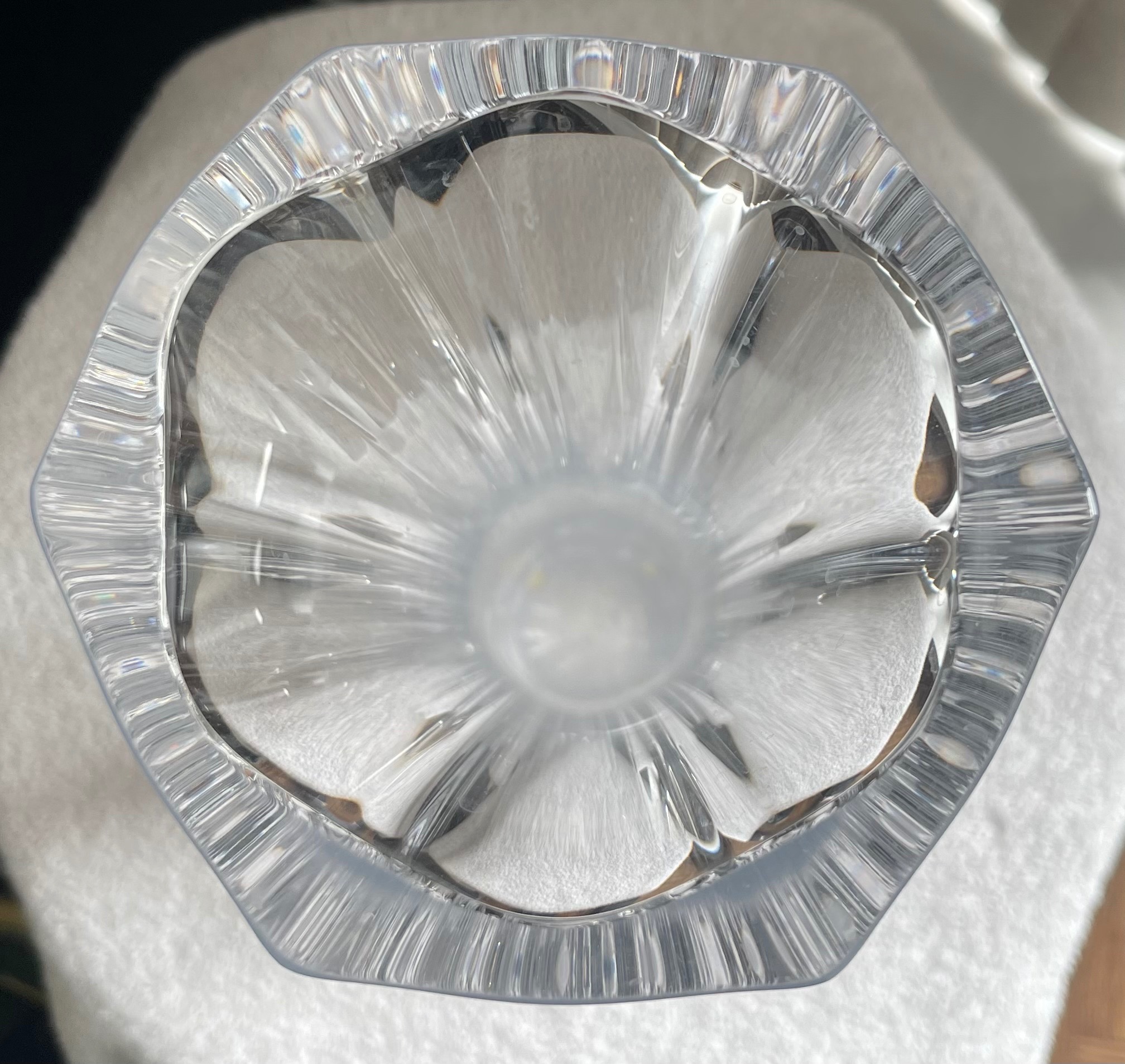 Huge 17.5” Signed Sèvres France Crystal Vase - photo 3