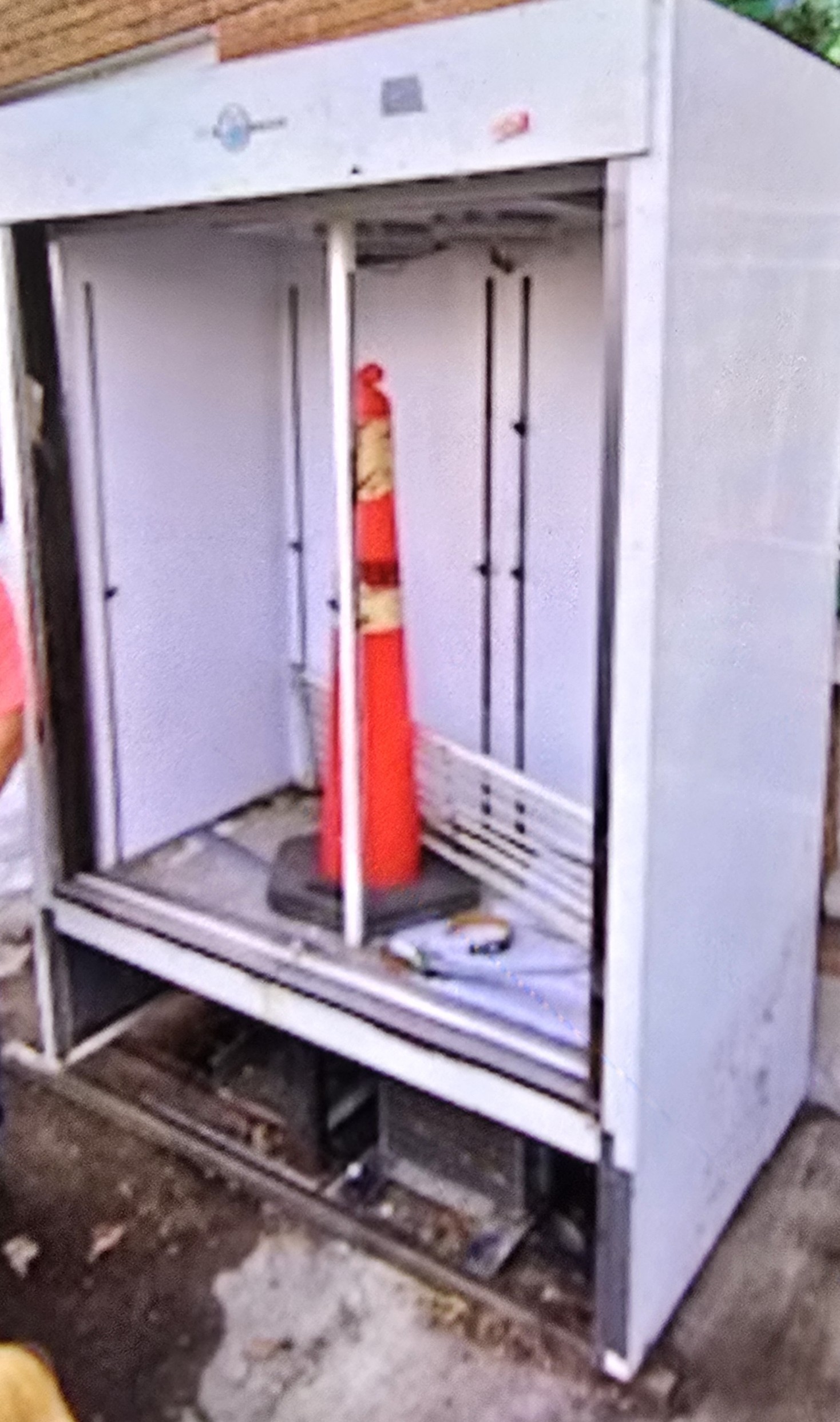 2 Door Commercial Cooler - photo 2