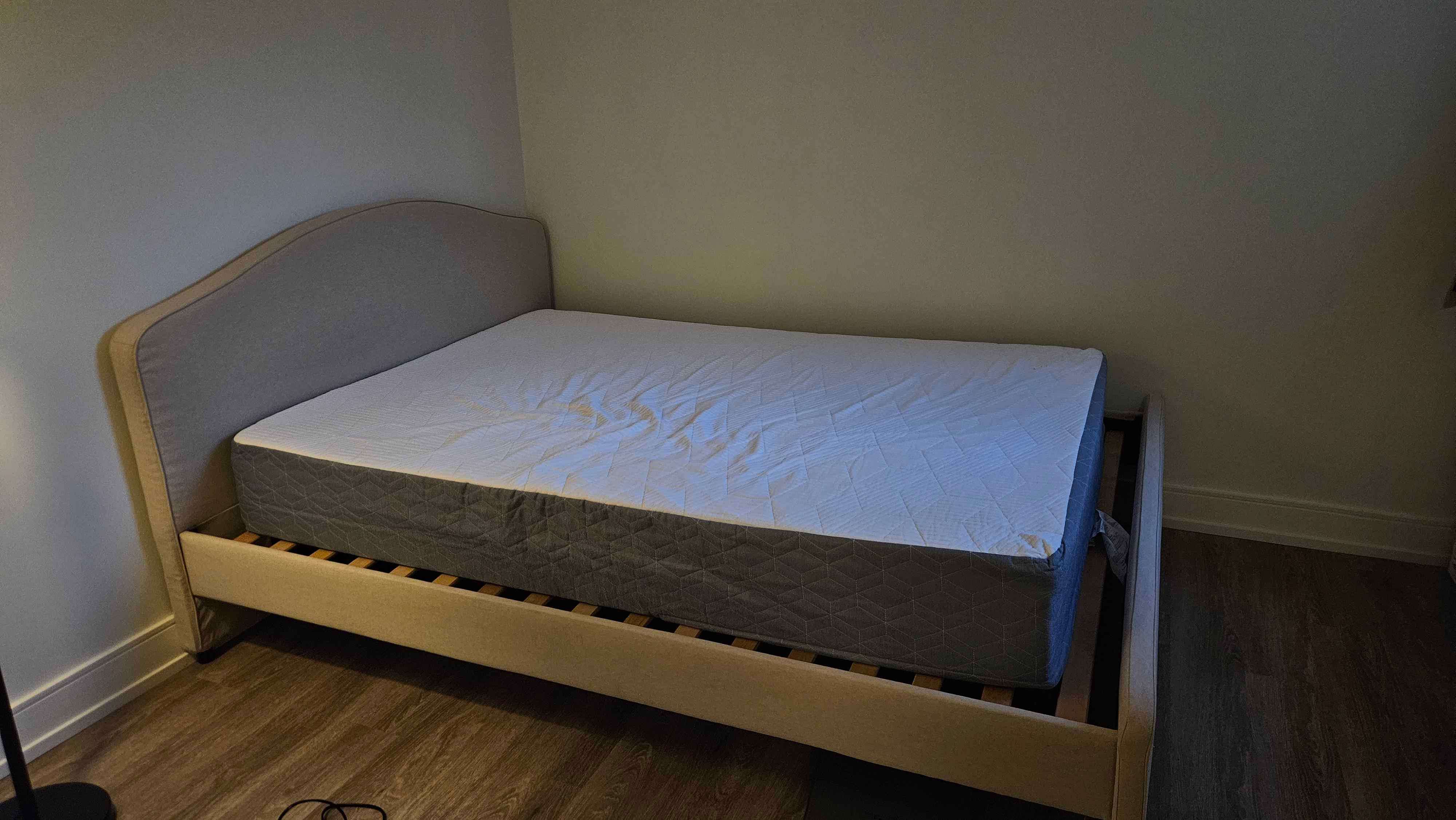 Queen/Double sized comfy mattress