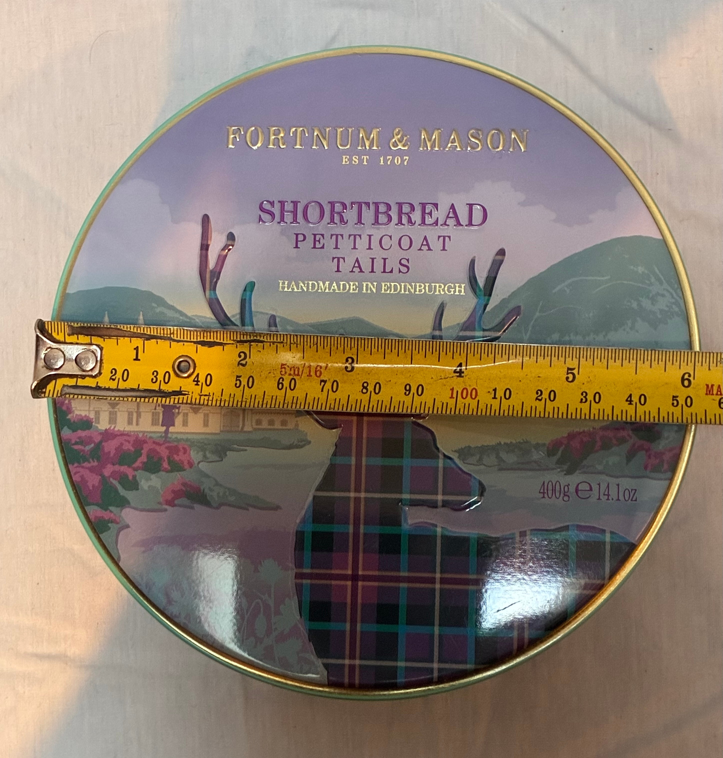Fortnum and Mason Empty Shortbread Petticoat Tails Tartan Tin - photo 2