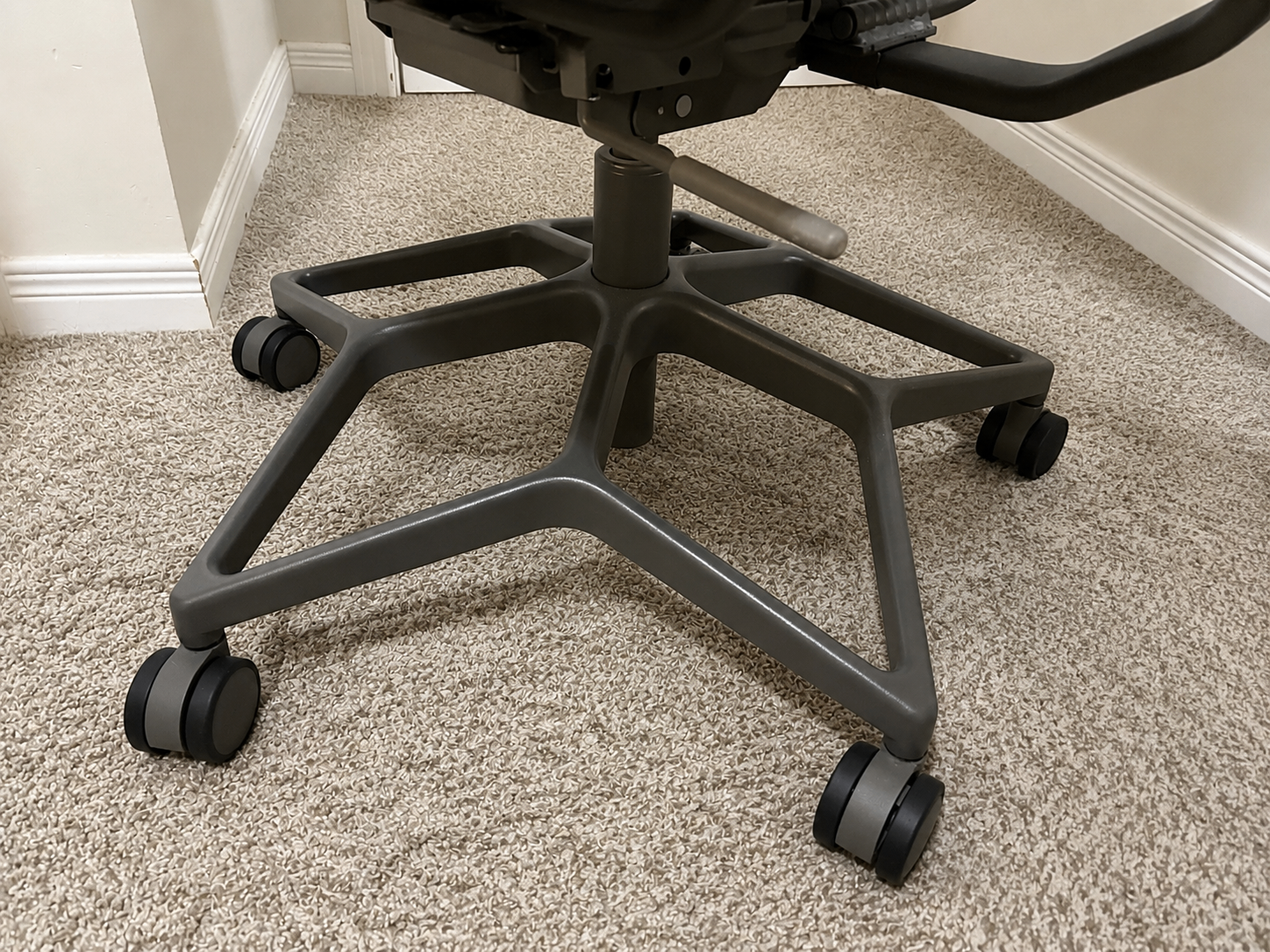 IKEA STYRSPEL Ergonomic Gaming Chair – Dark Gray - photo 4