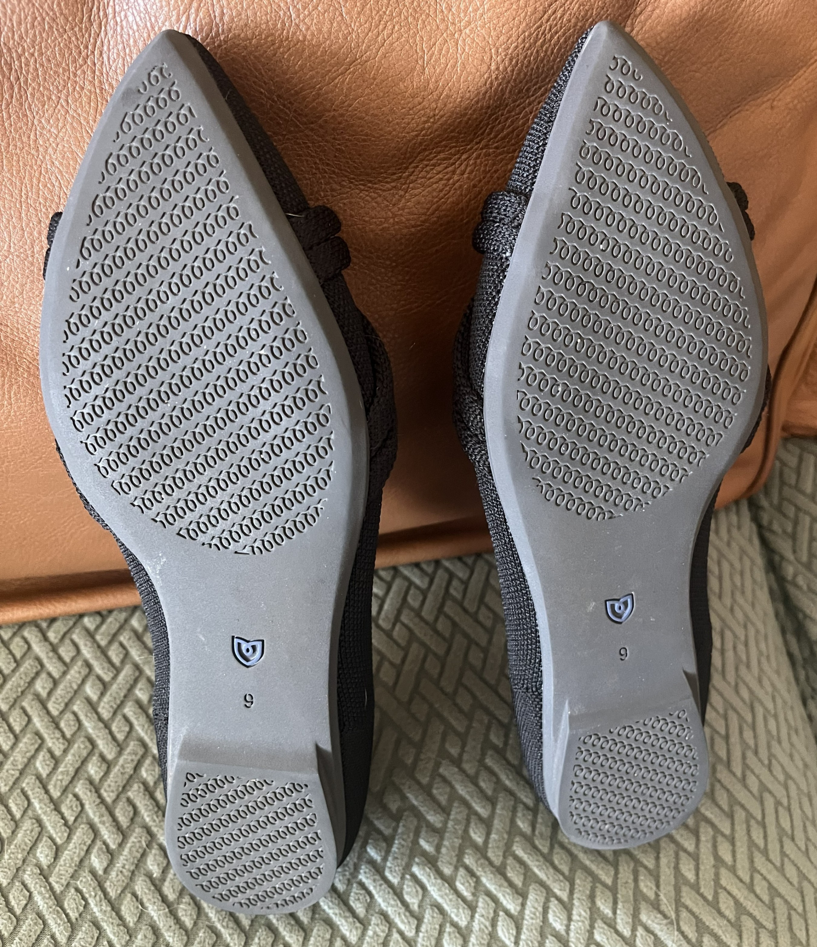 Rothy’s The Knot Point Flats - Black - Women’s Size 9 - LIKE NEW - photo 3