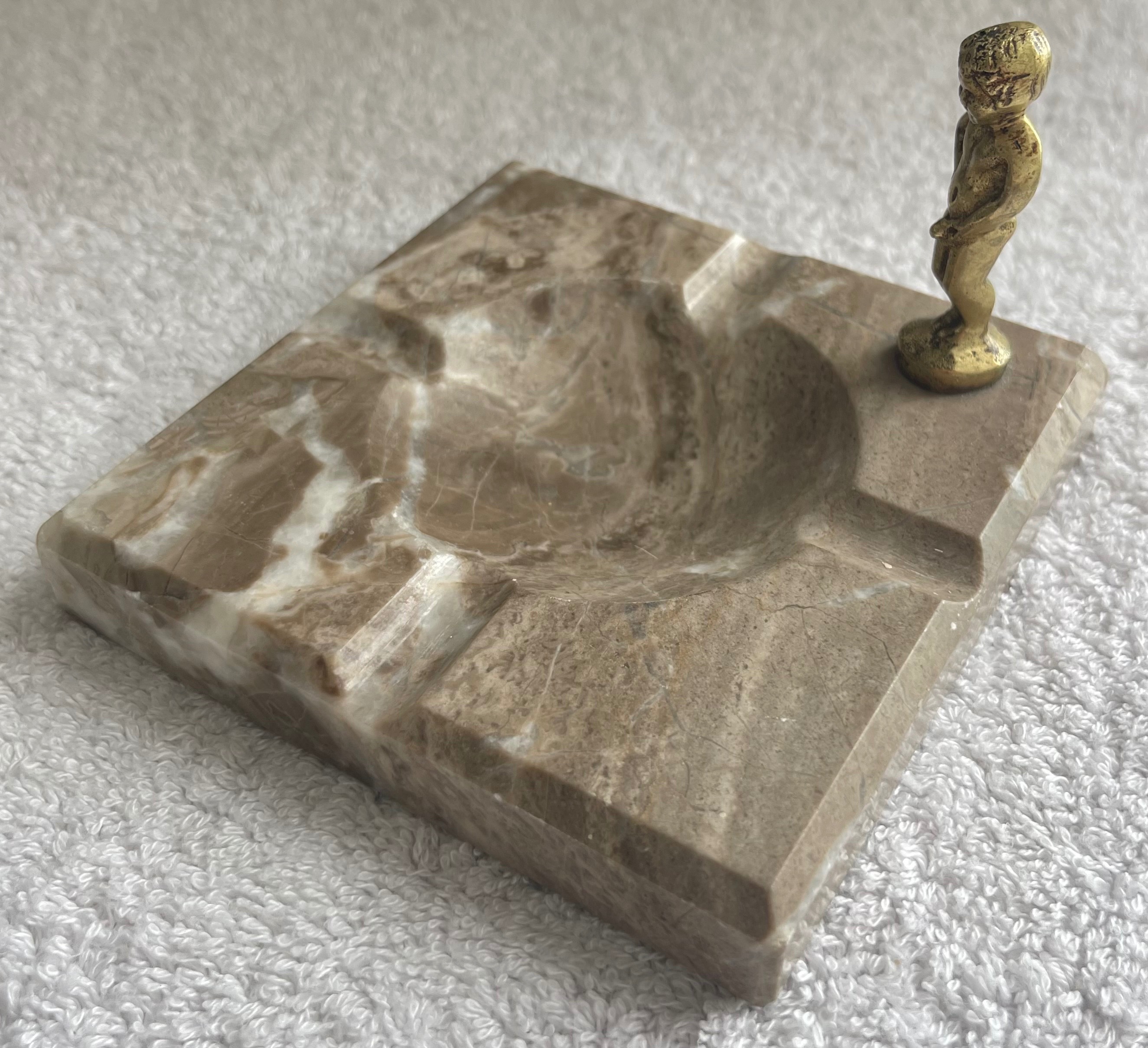 Vintage Belgian Manneken Pis Marble & Brass Tray - photo 2