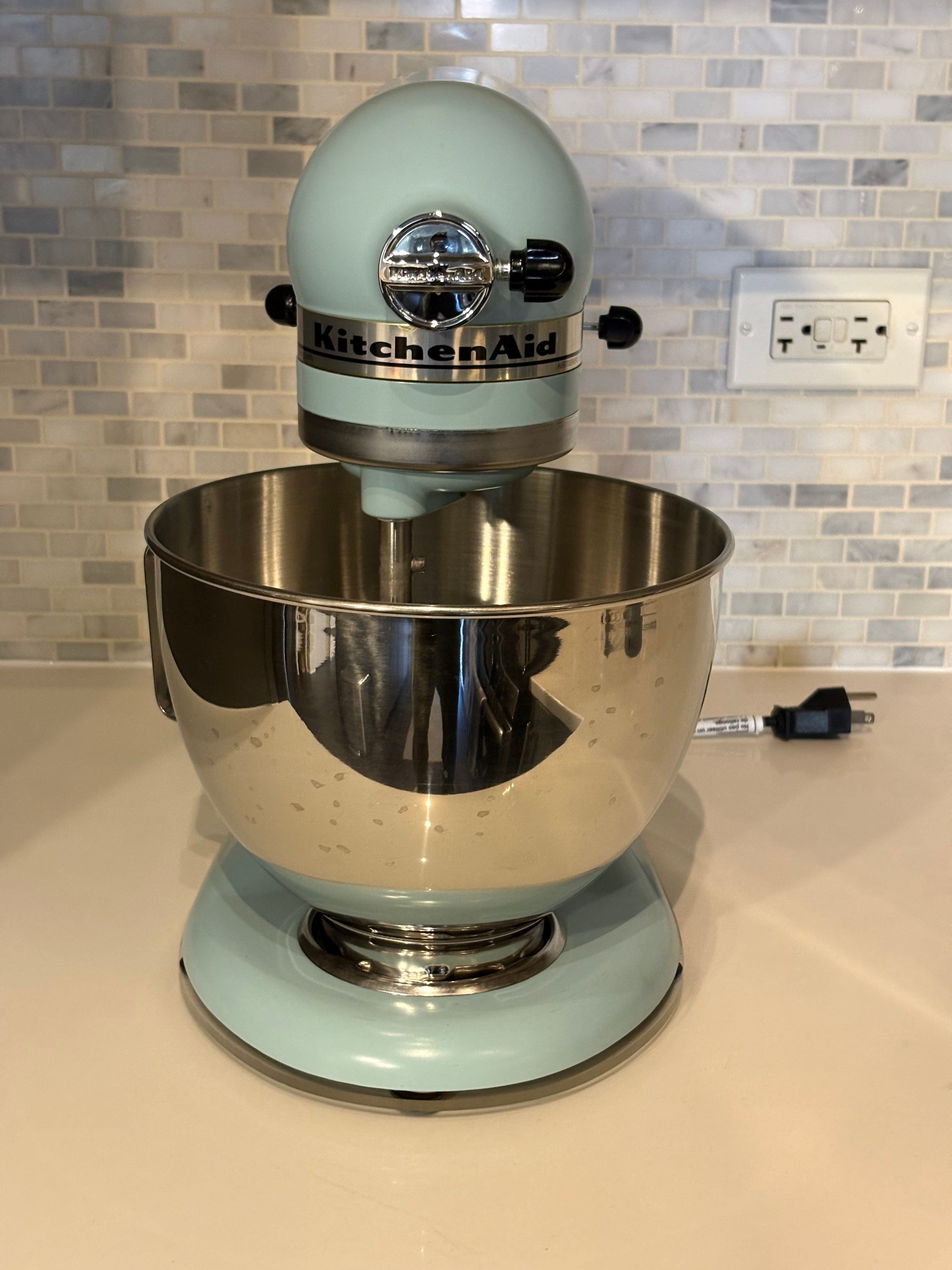 KitchenAid 4.5 QT tilt head stand mixer - photo 2