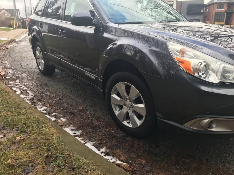 2012 Subaru Outback 2.5L - photo 3