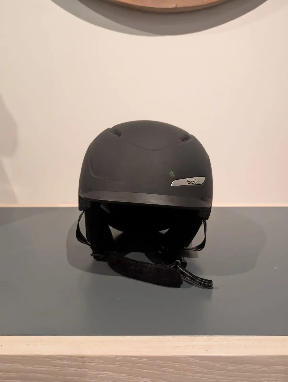Bollé Black Ski/Snowboard Helmets - Lightly Used Great Condition - photo 5