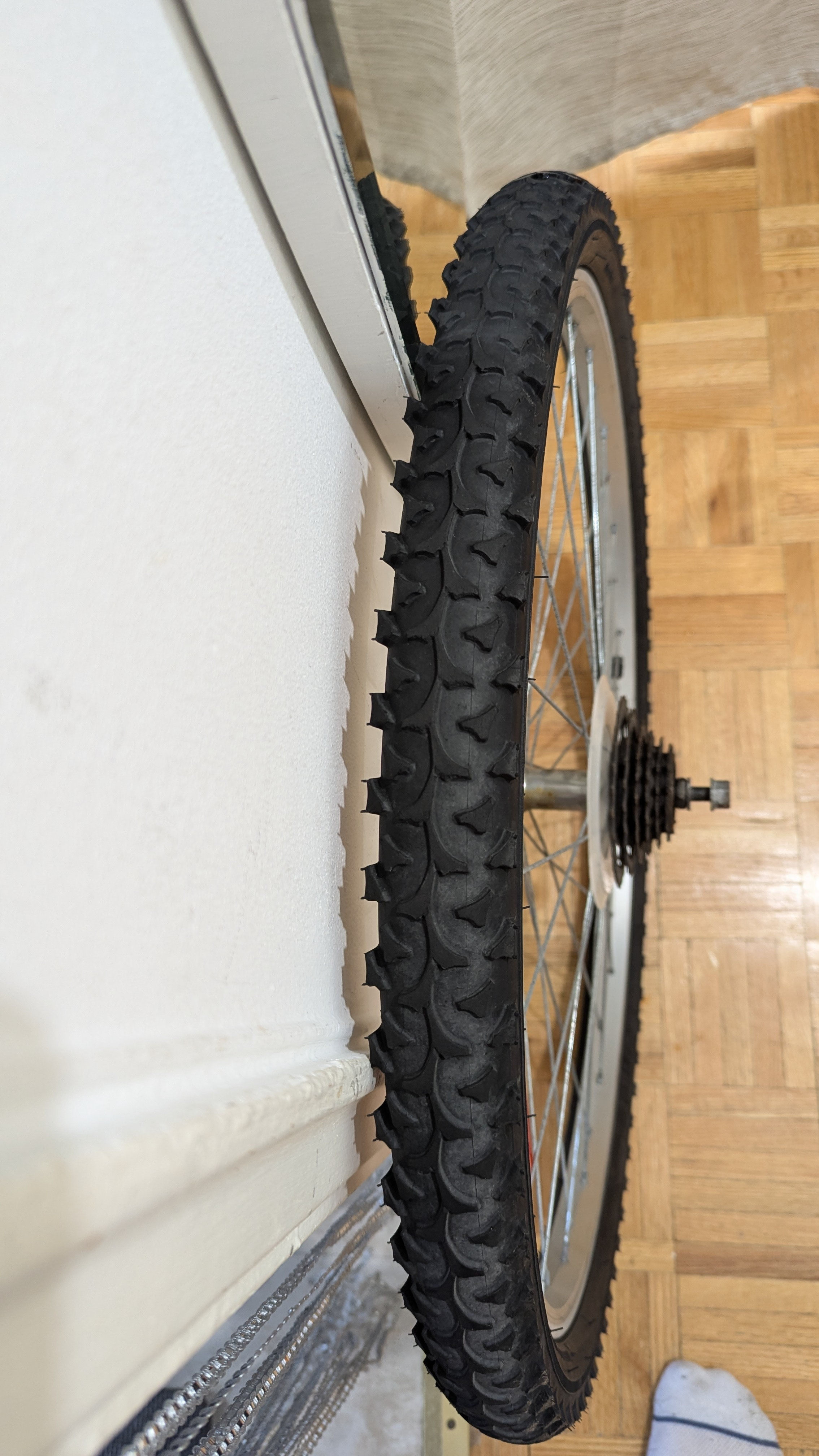 Used Bike Bicycle wheel REAR 26x1.95 (50-559) - photo 4