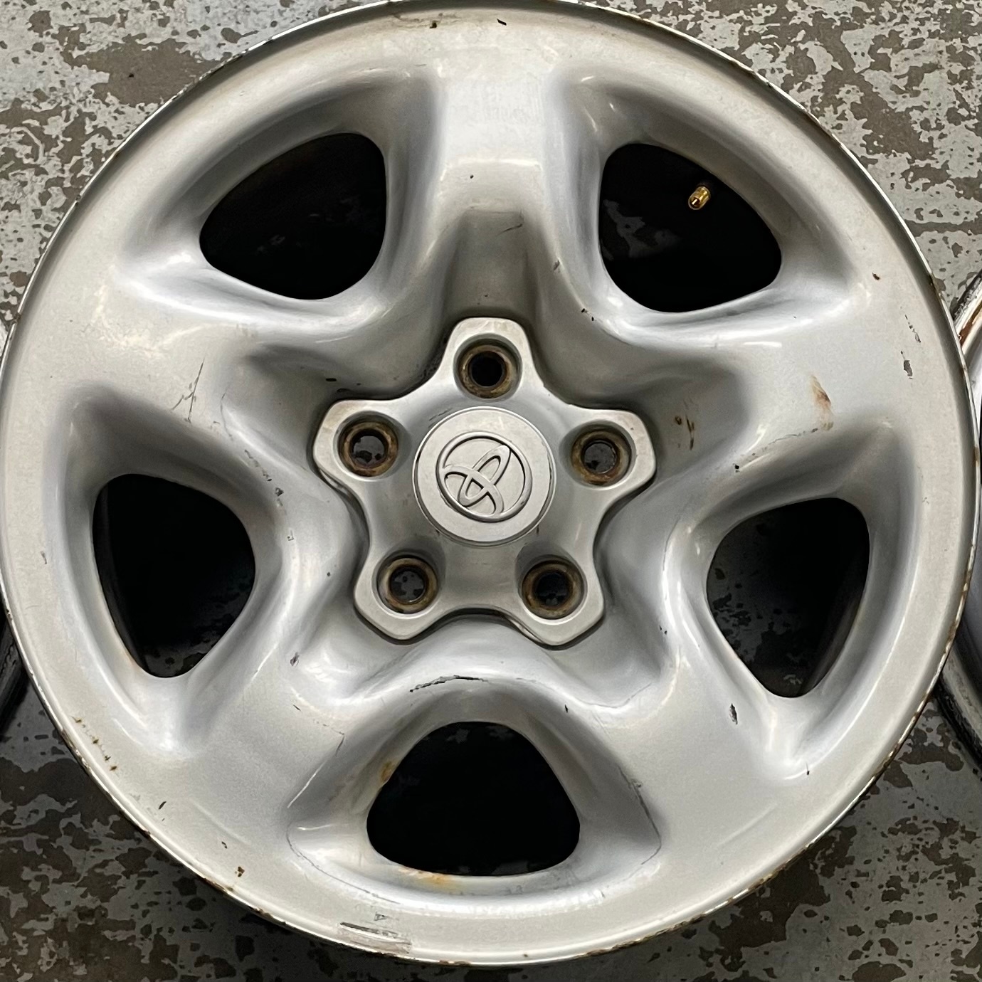 16 Inch Toyota Highlander Rims - photo 3