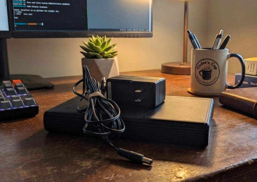 Insignia Hard Drive Enclosure & Cord - External HDD Enclosure