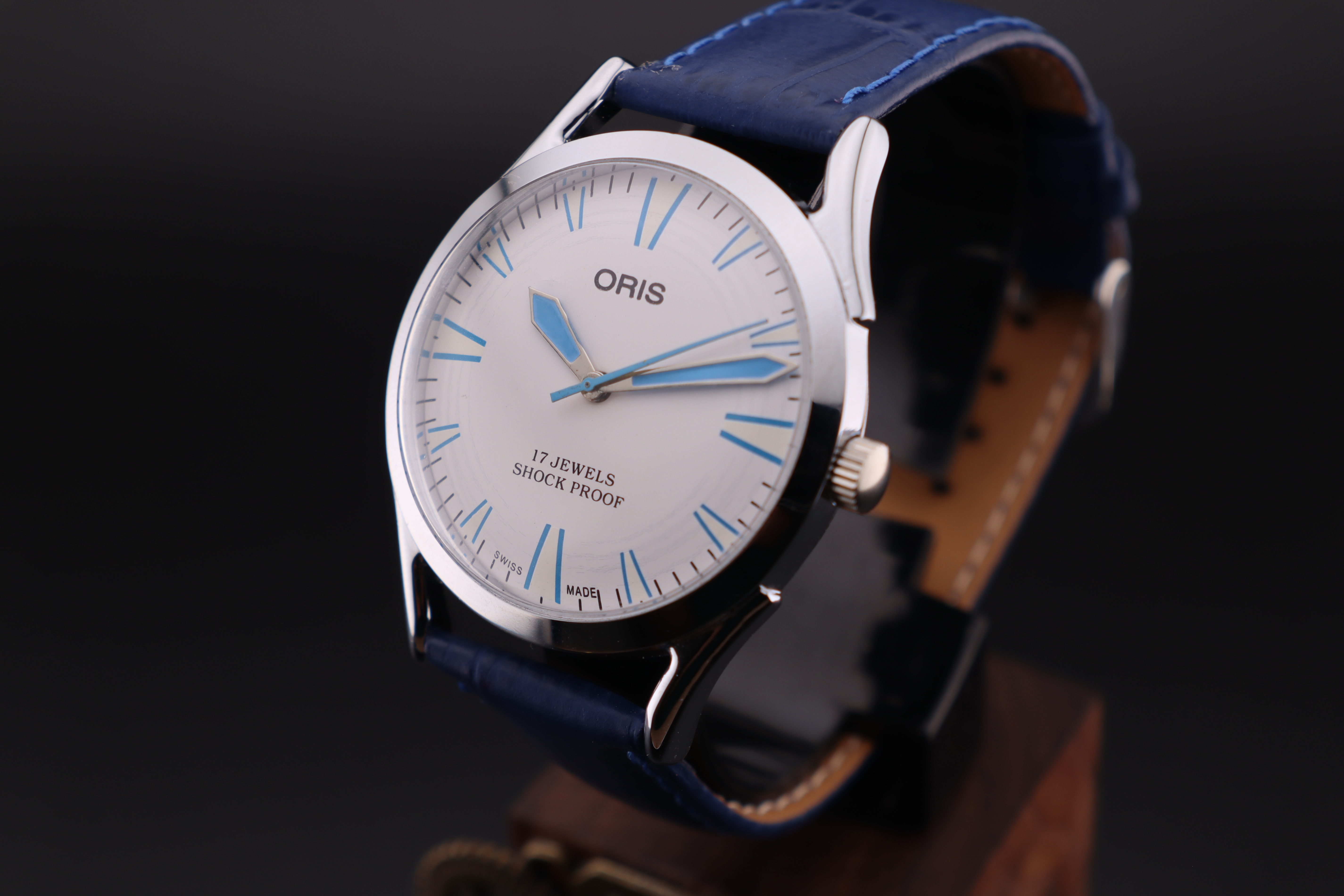 Vintage Oris Swiss ST-96 Hand Wind Mechanical Men's Watch - photo 3