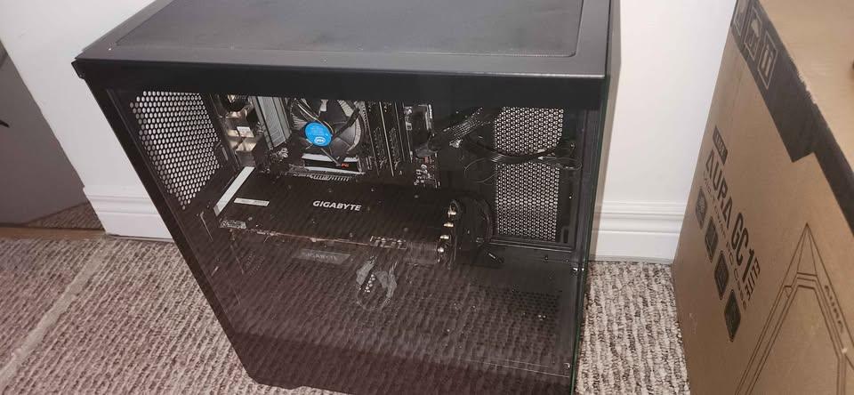 i7-8700 / RX 5700XT / 32GB DDR4 / 255GB M2 /500GB HDD Gaming PC - photo 2