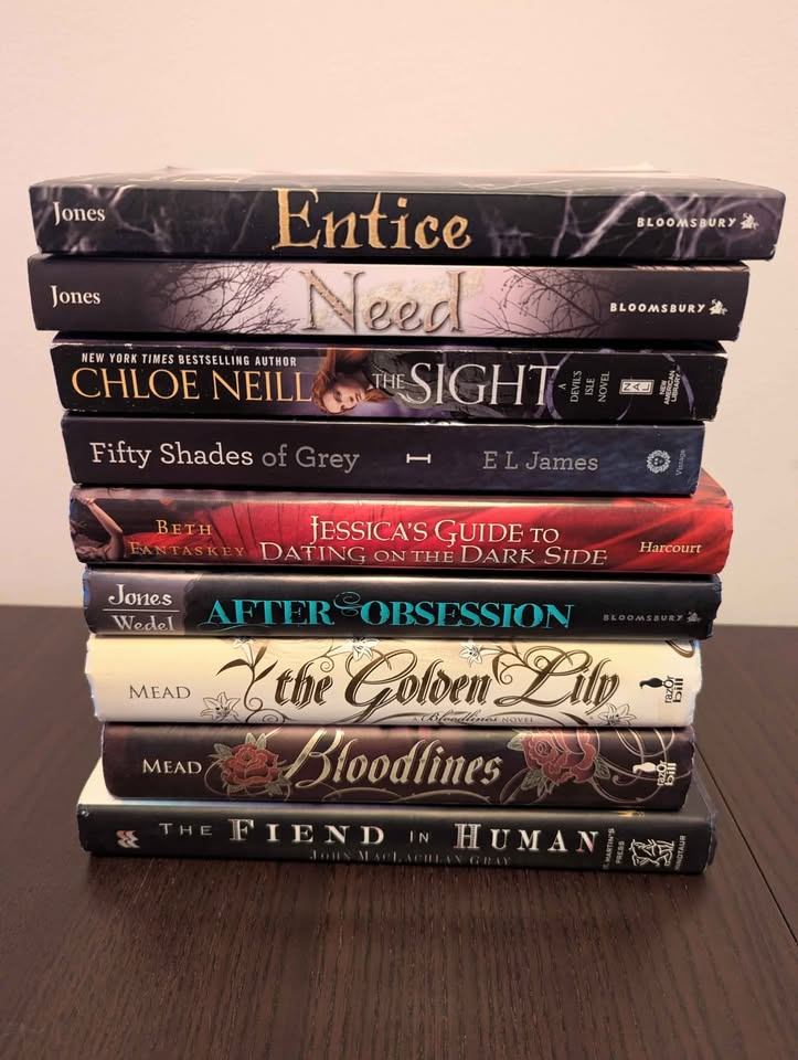 Vampire and Fantasy books novels Richelle Mead + Carrie Jones - photo 2