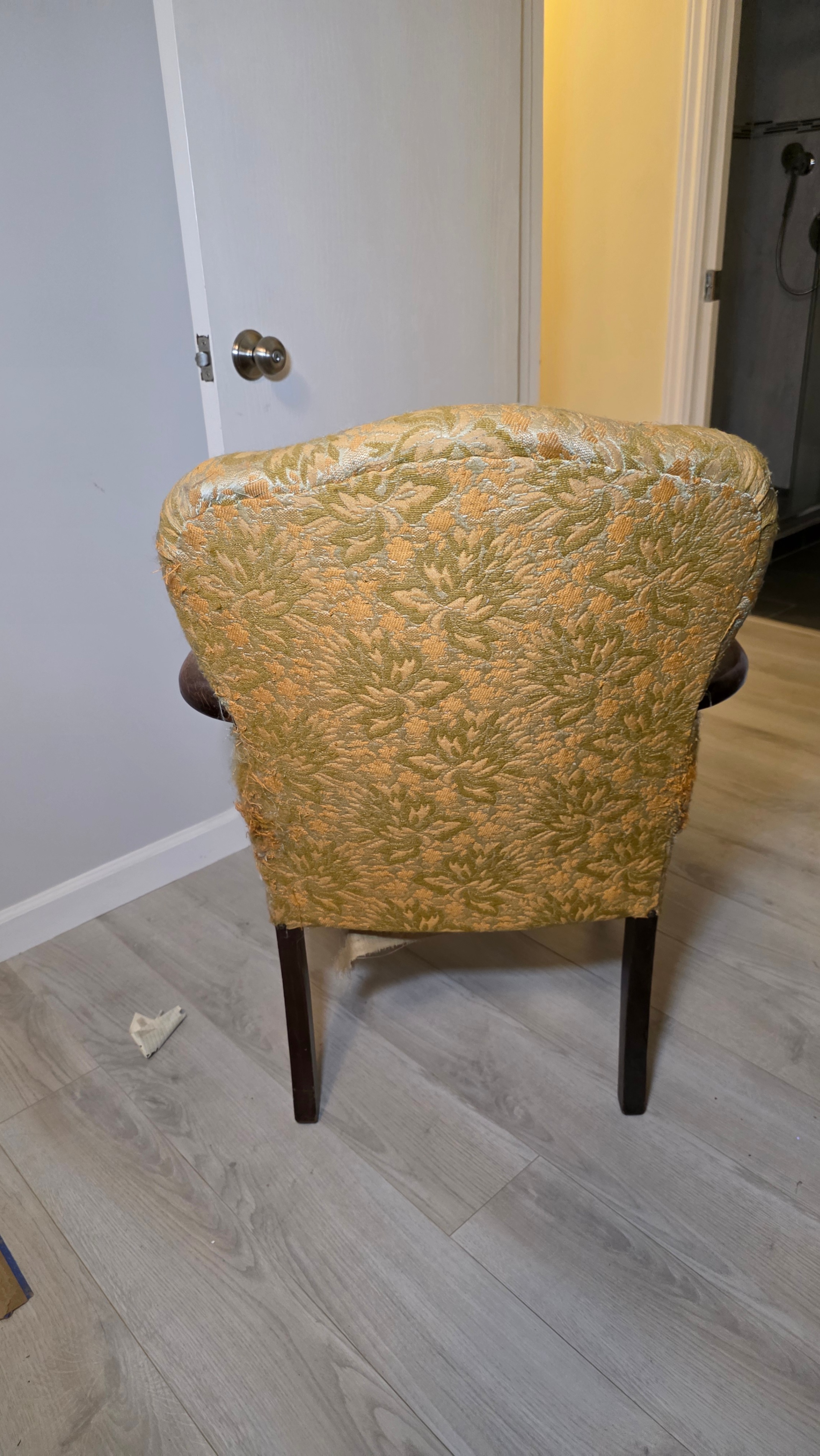 Vintage Upholstered Armchair - photo 4
