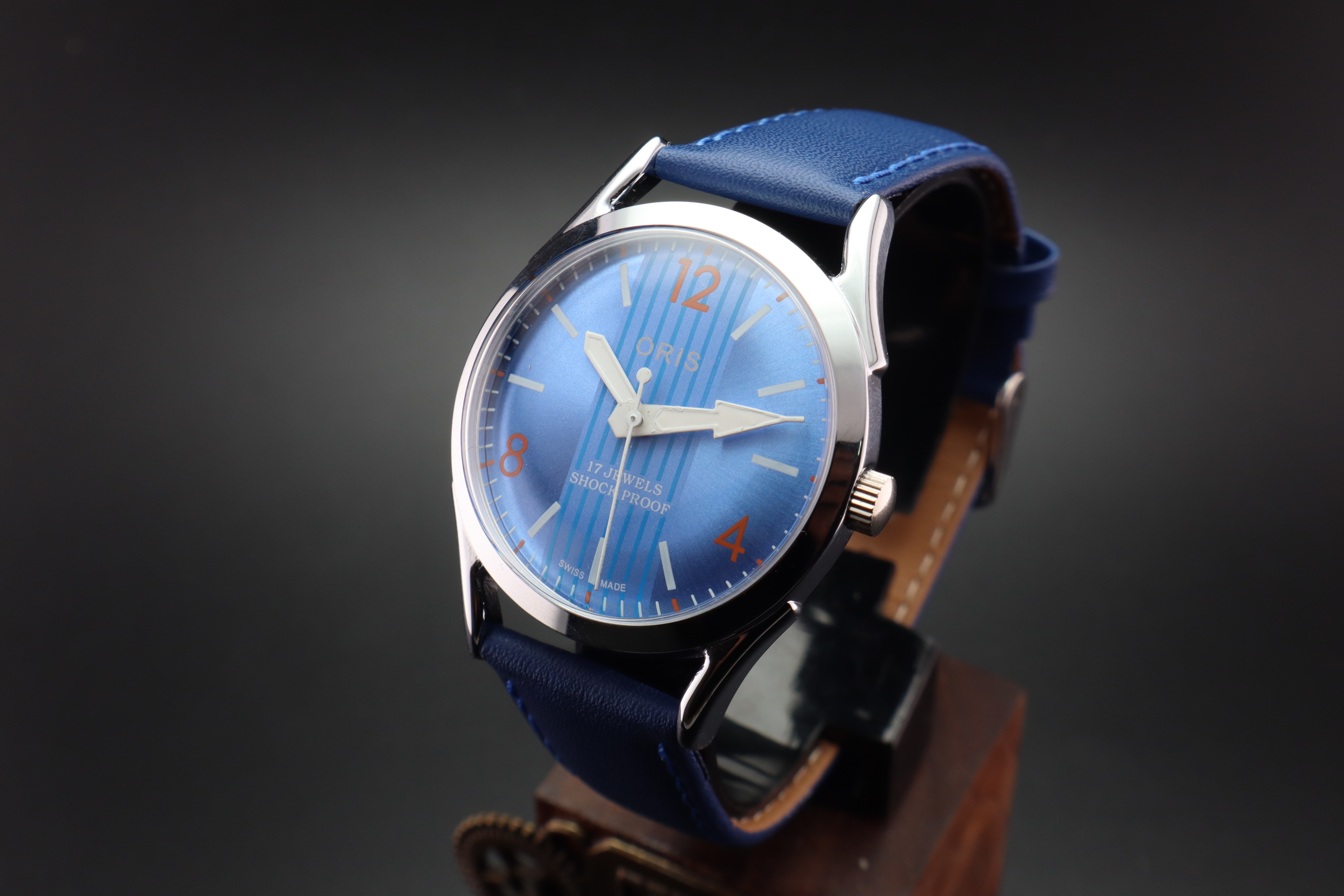 Vintage Oris Swiss ST-96 Hand Wind Mechanical Men's Watch - photo 3