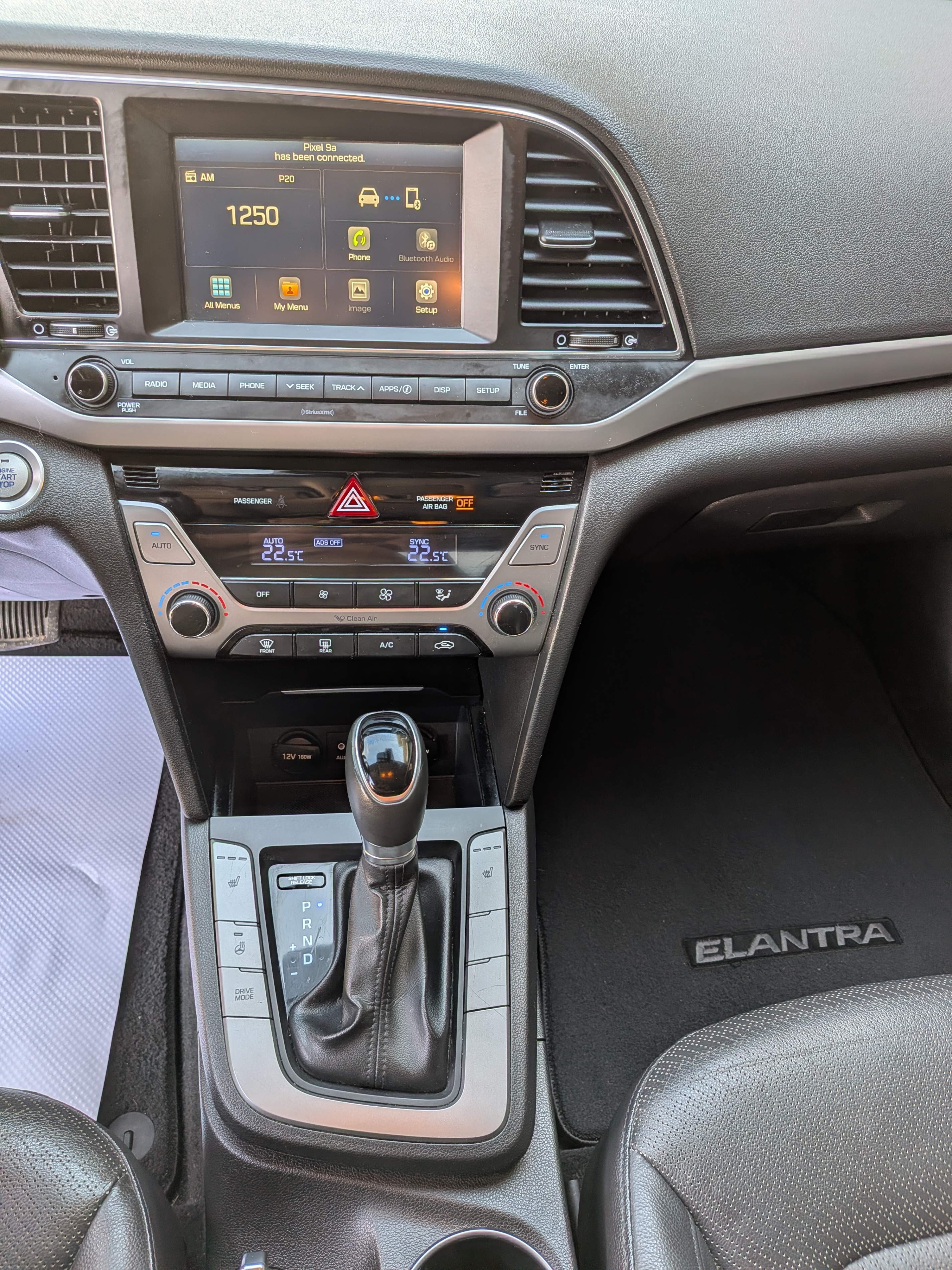 2018 Hyundai Elantra - 123,787 - photo 5