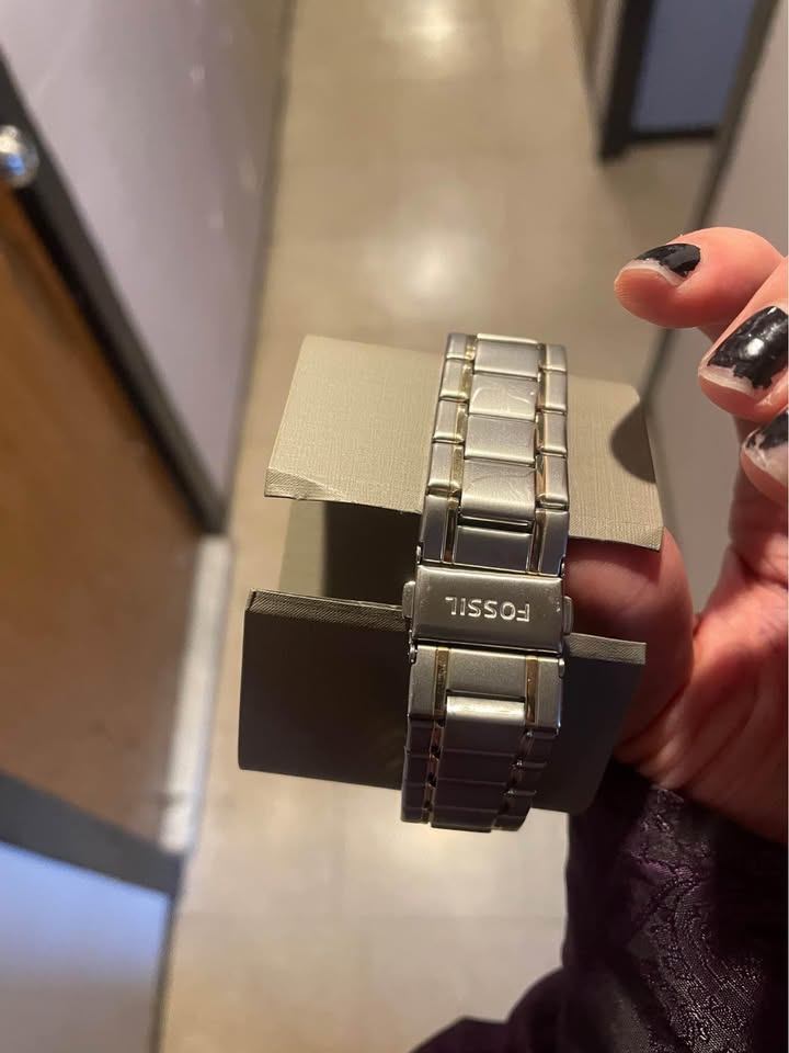Fossil watch - photo 2