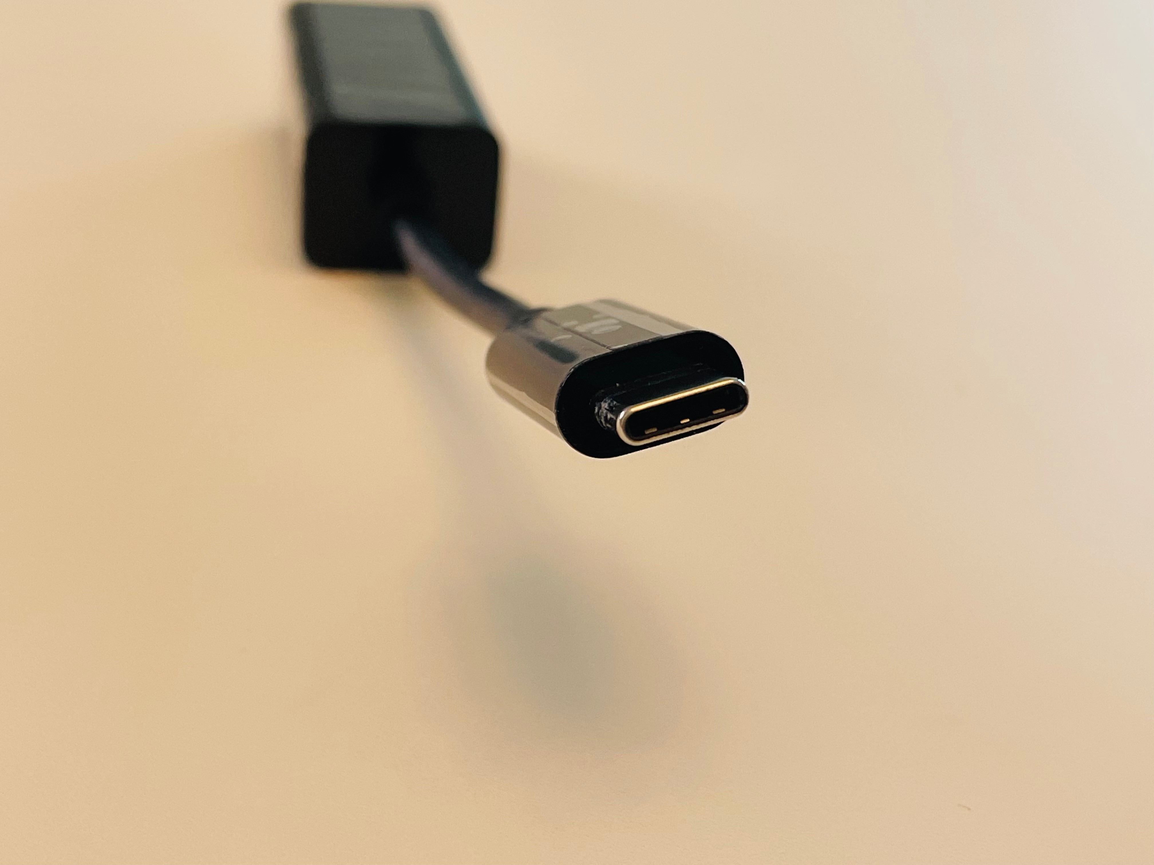 Belkin USB-C to Ethernet Adapter - photo 4