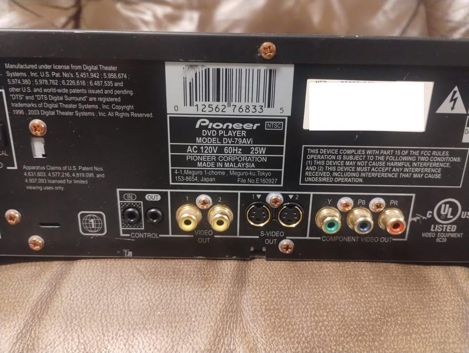The Pioneer Elite DV 79AVi Universal Disc Player - photo 2