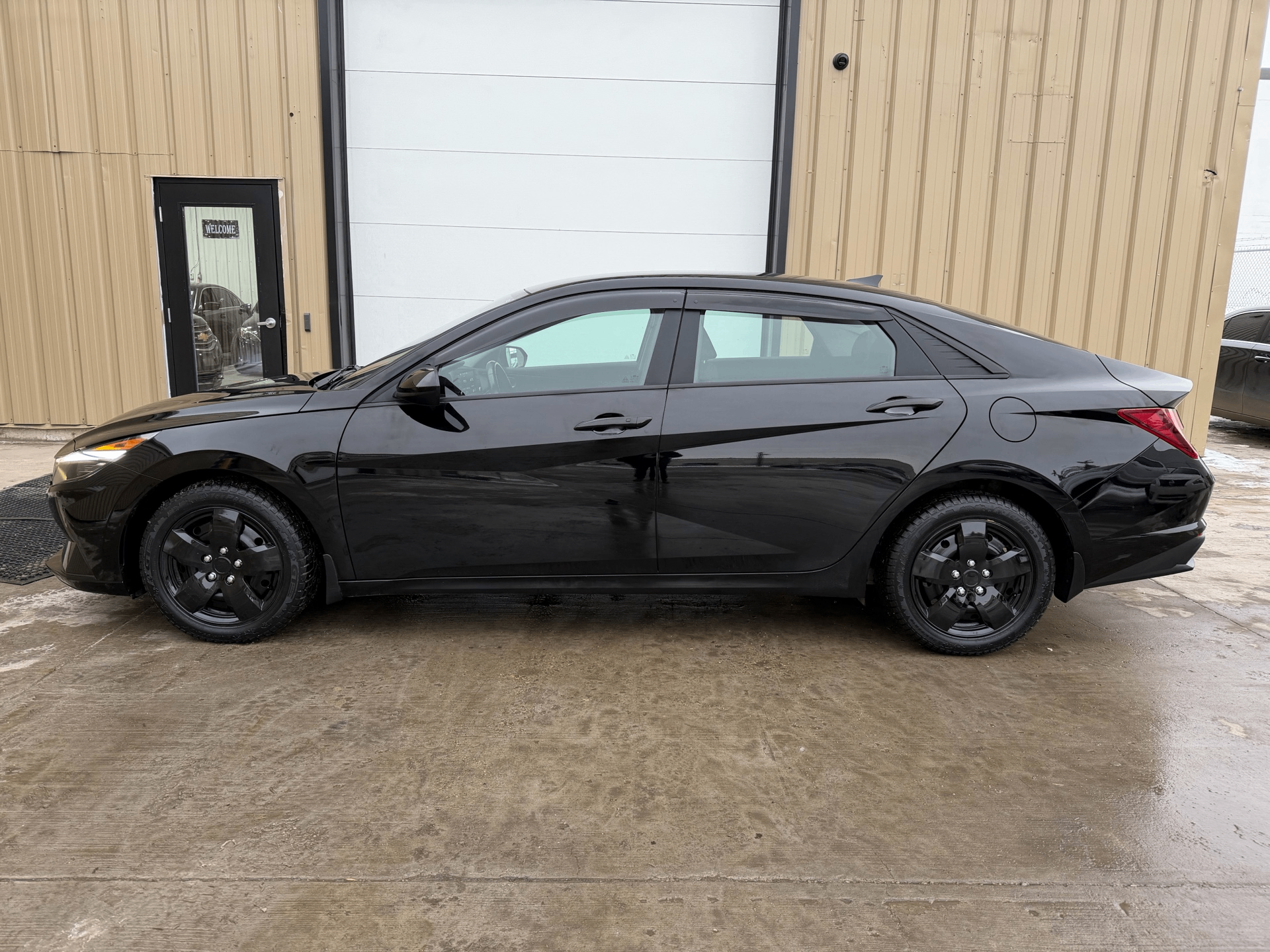 2022 Hyundai Elantra Preferred - Fully Inspected - photo 2