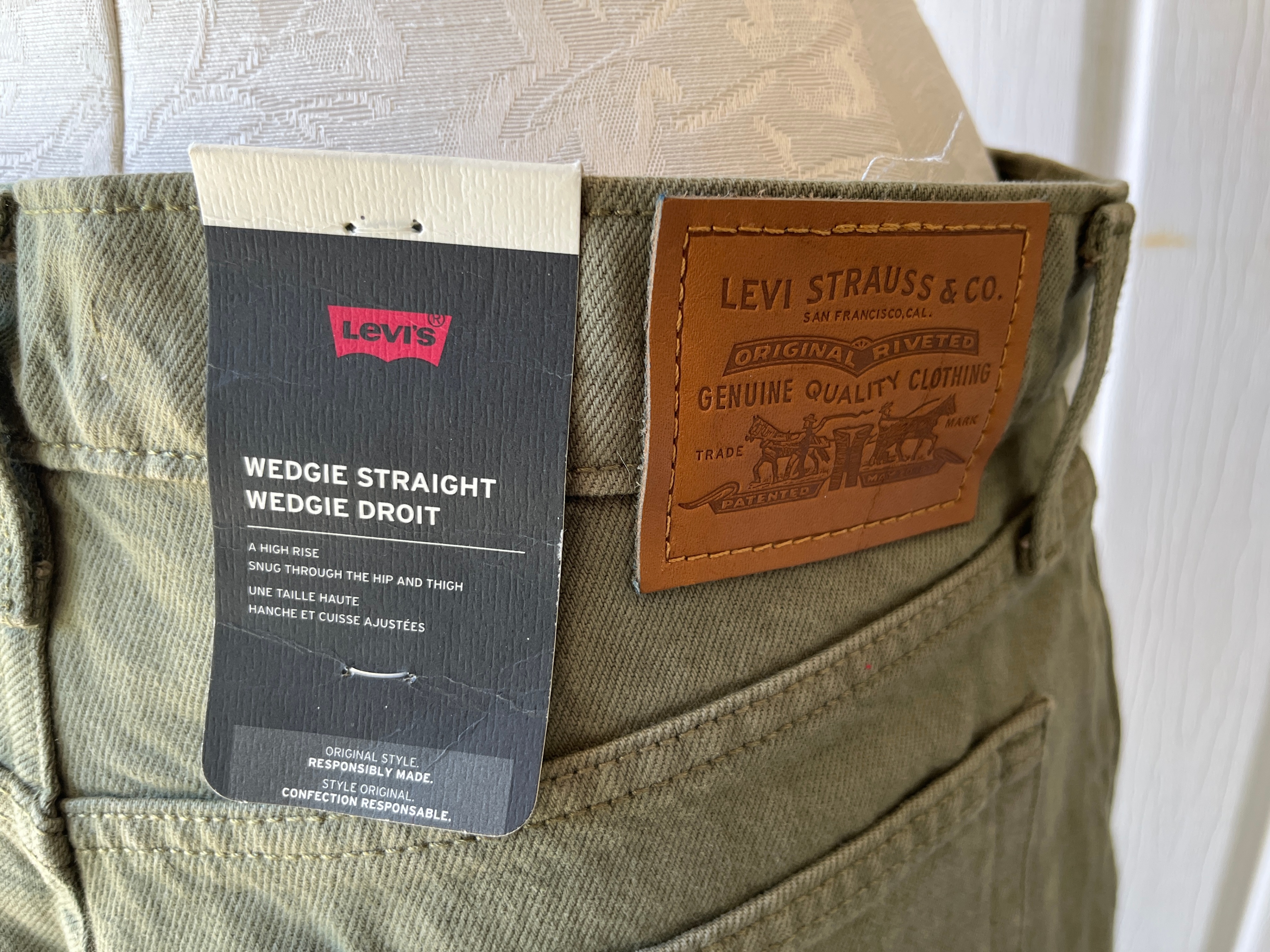 Levi's Wedgie Straight Jeans - Olive Green - Size 30x28 - photo 3