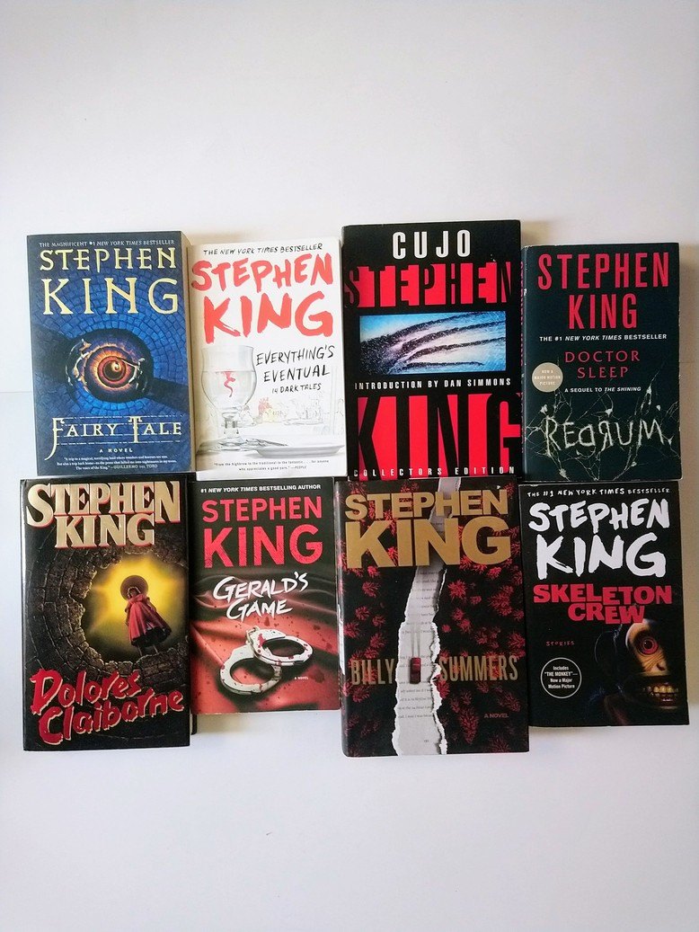 Stephen King books!!
