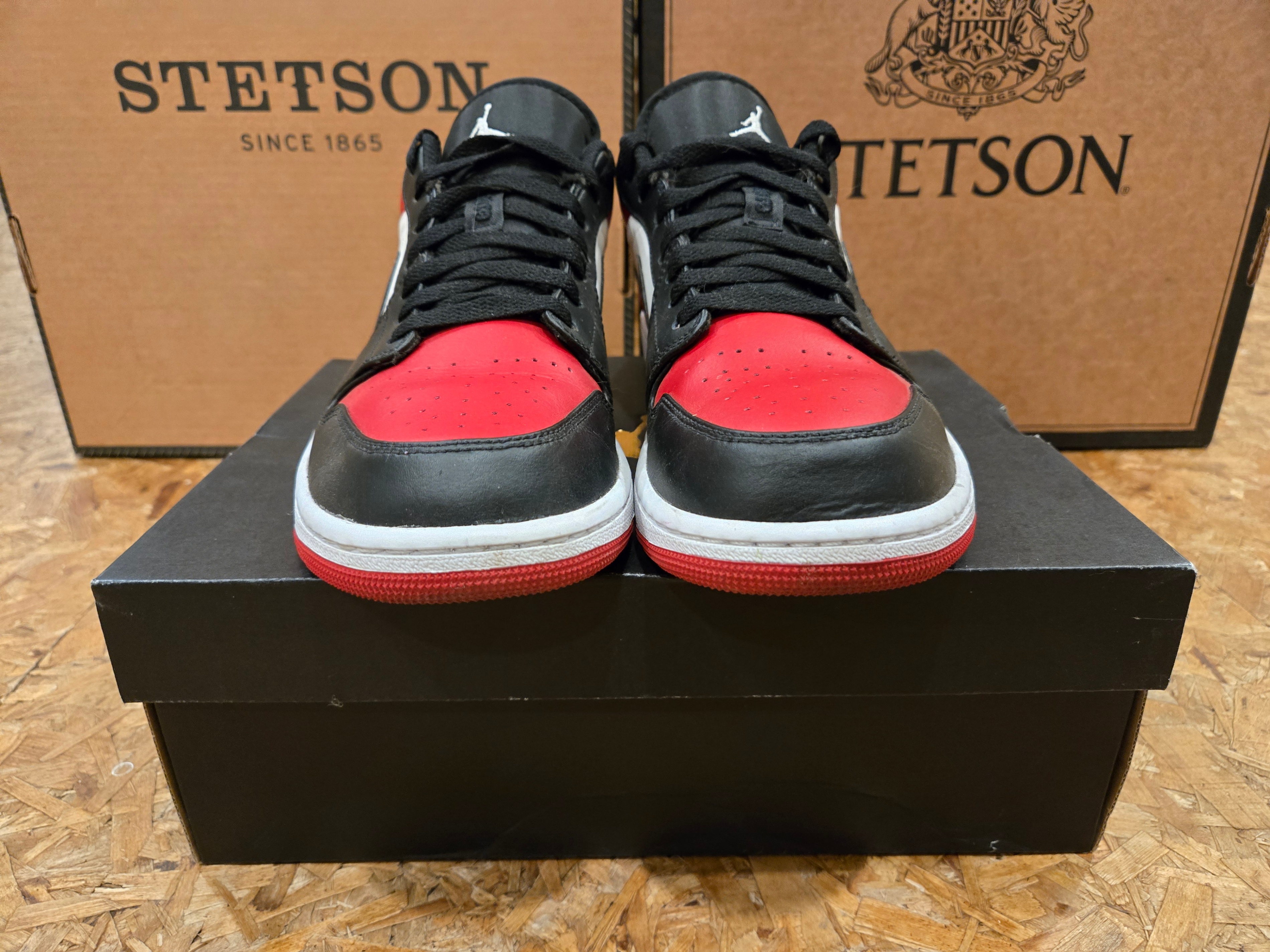 Nike Air Jordan 1 Low -- men's 10