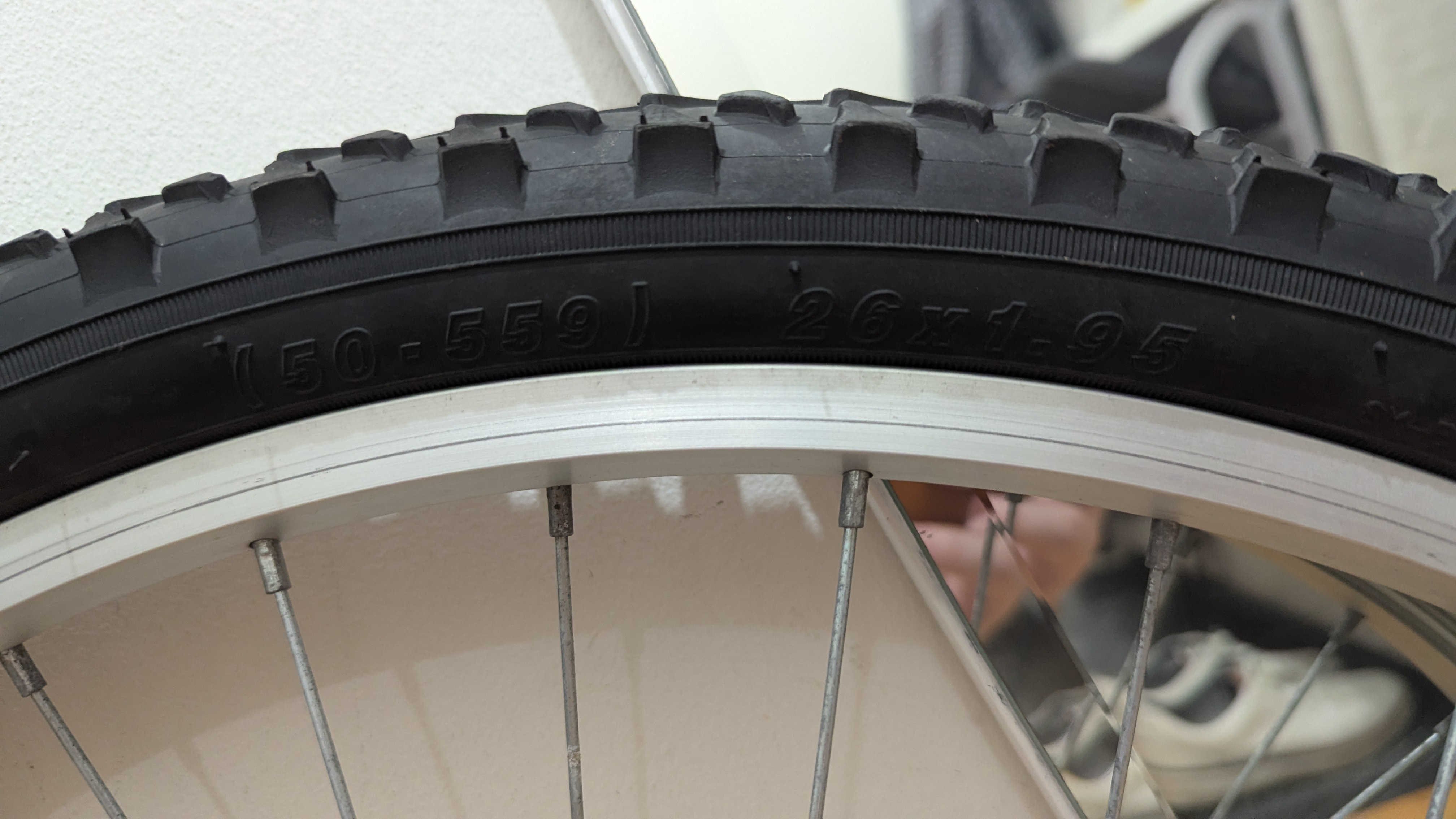 Used Bike Bicycle wheel REAR 26x1.95 (50-559) - photo 2