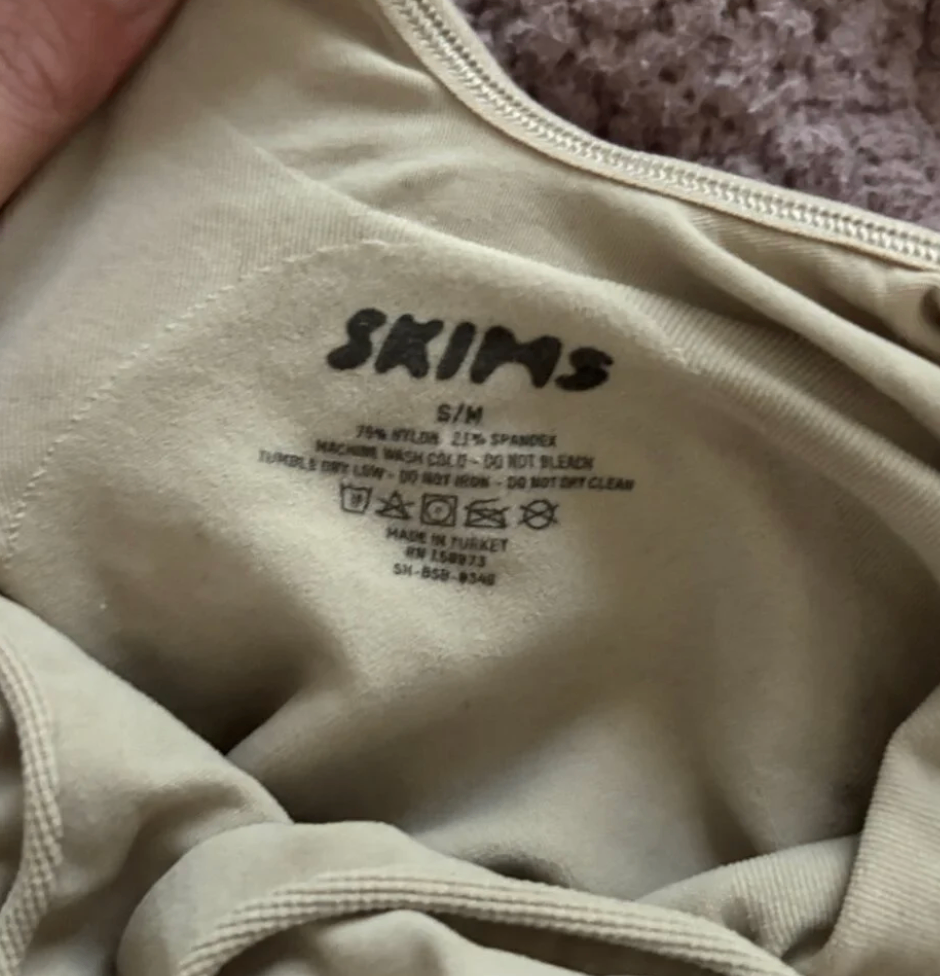 SKIMS Seamless Sculpt Brief Bodysuit in Clay - photo 5