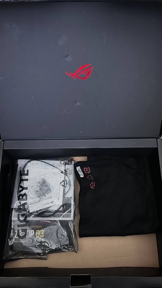ASUS ROG Strix Hero Edition GL504G – i7-8750H / RTX 2060 / 16GB - photo 2
