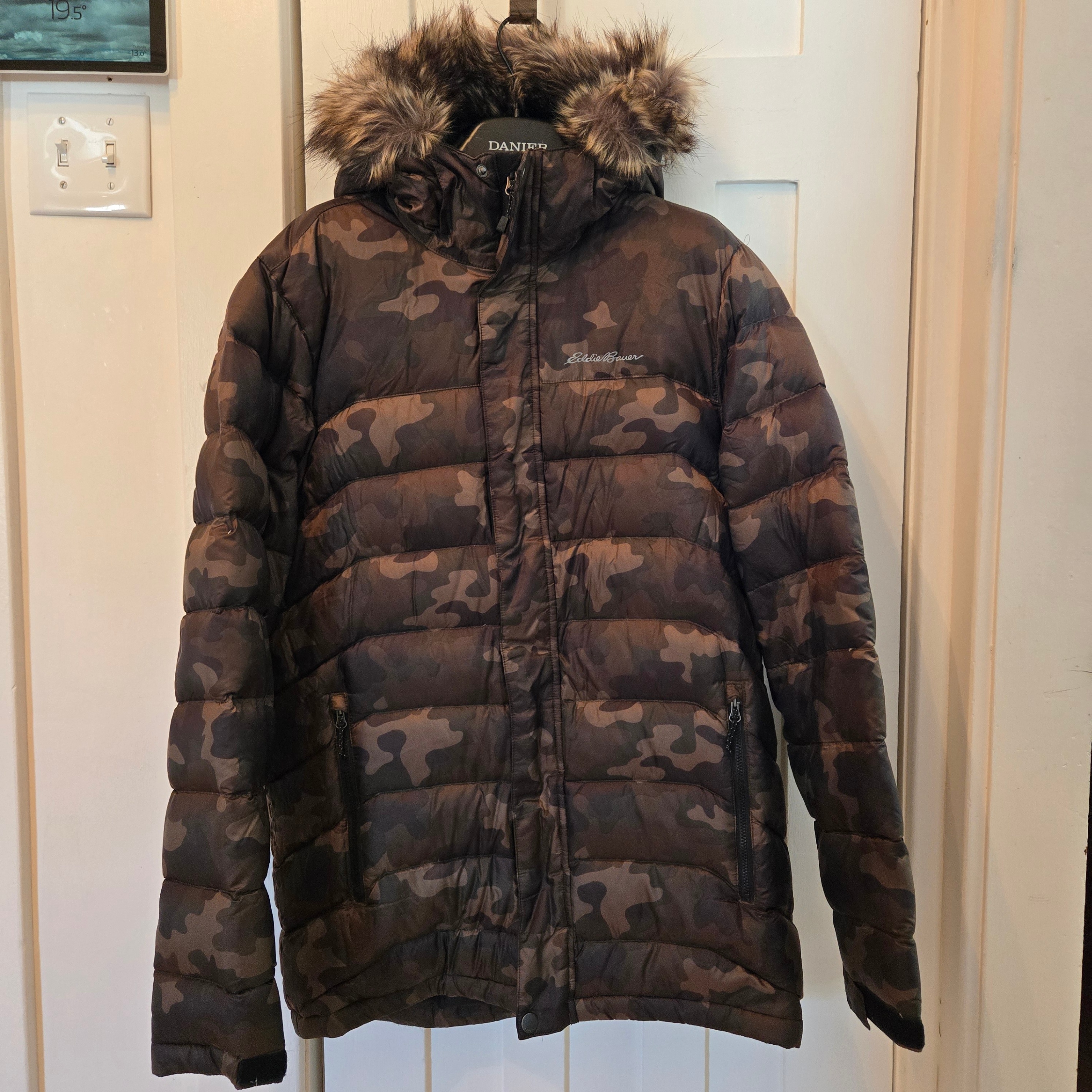 Eddie Bauer Boundary Down Parka - Like New - Medium - photo 2
