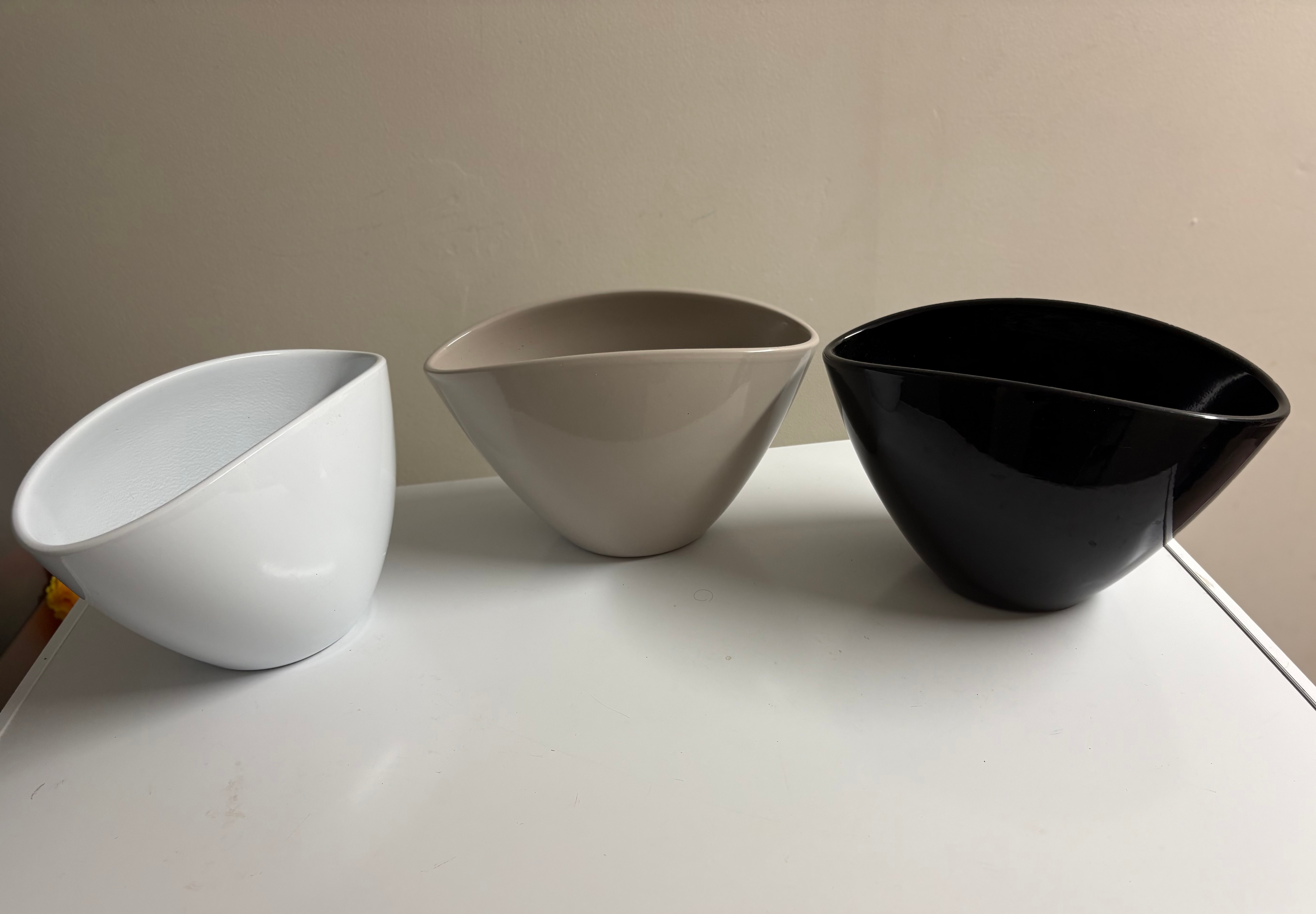 Reduced ! brand new Modern Ceramic Indoor Planters–Matching Set - photo 3
