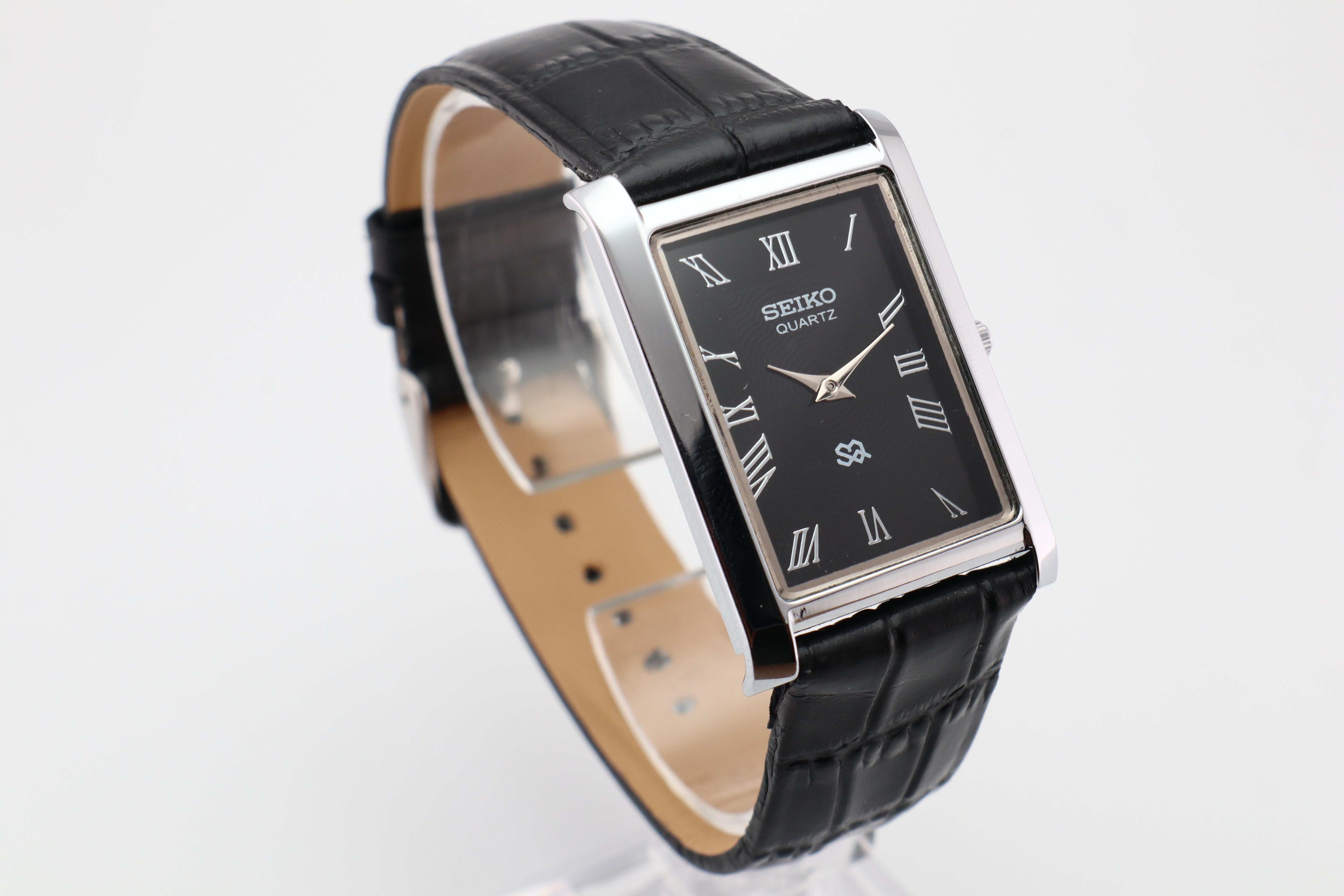 Refurbished Vintage Slim Tank Men’s Watch