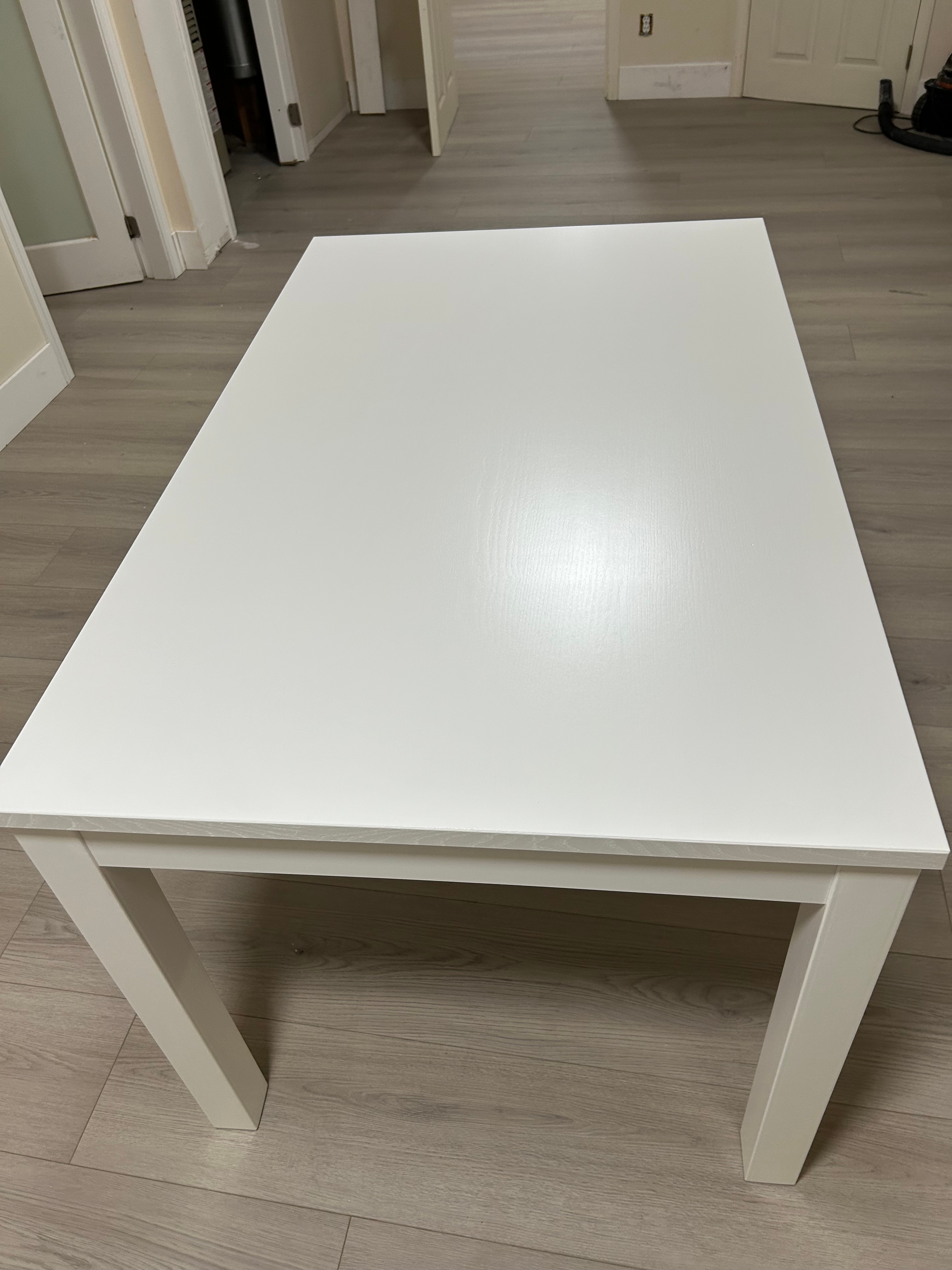 White Rectangular Table - photo 4