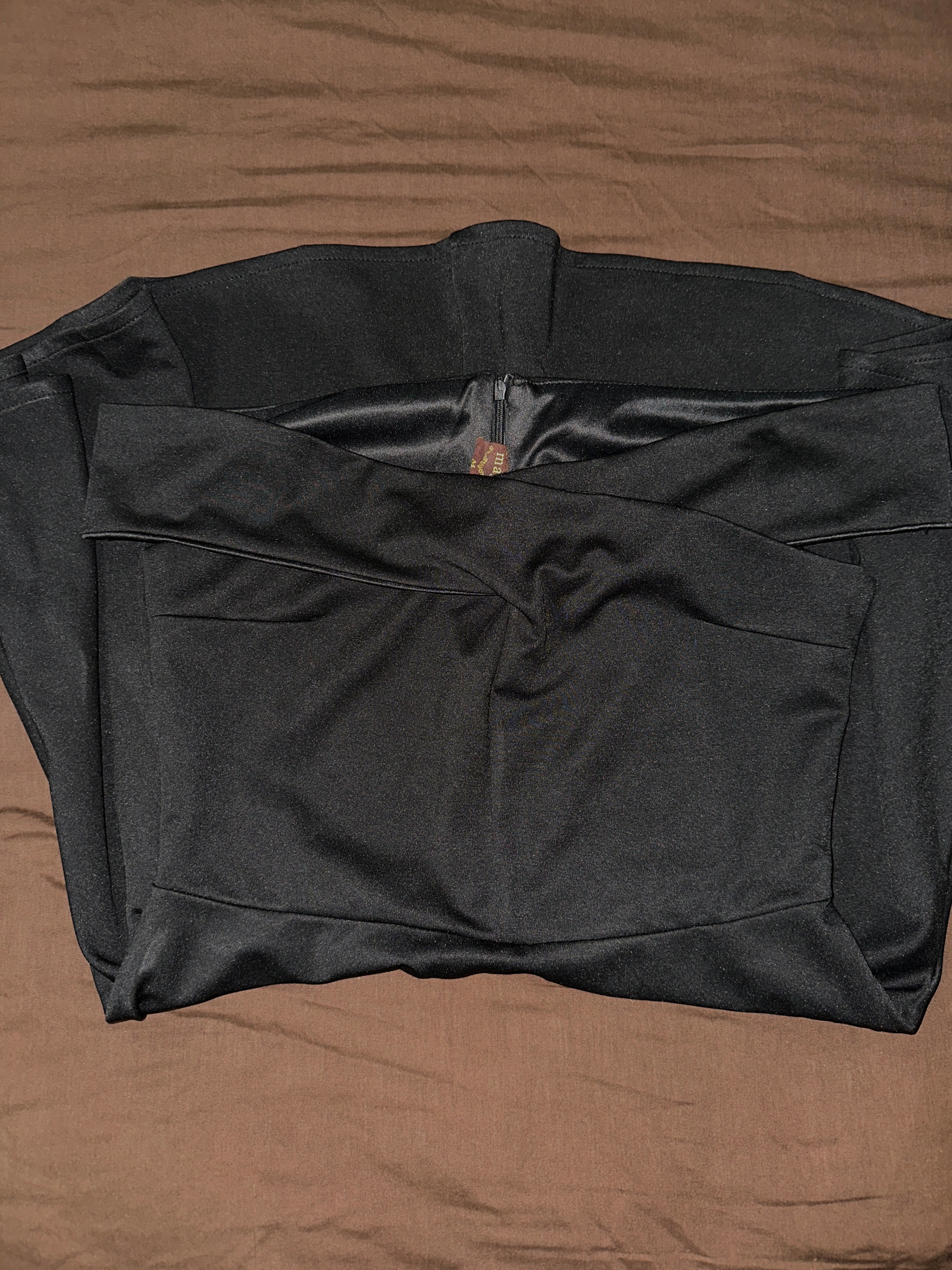 [new] Mags - Black Off-Shoulder Halter Dress - photo 4