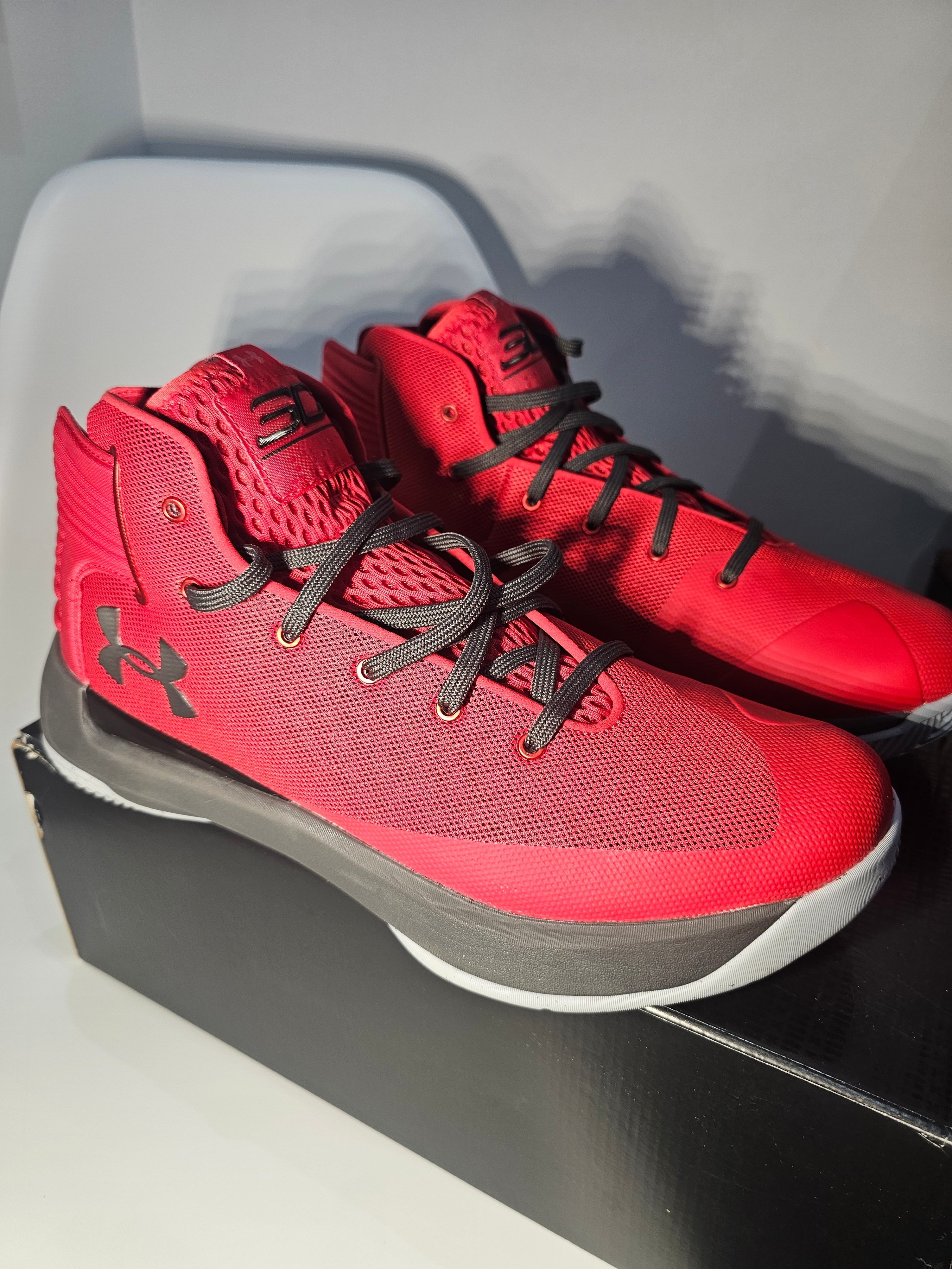 Under Armour SC30 Curry Basketball Shoes Red Size 11 - photo 2
