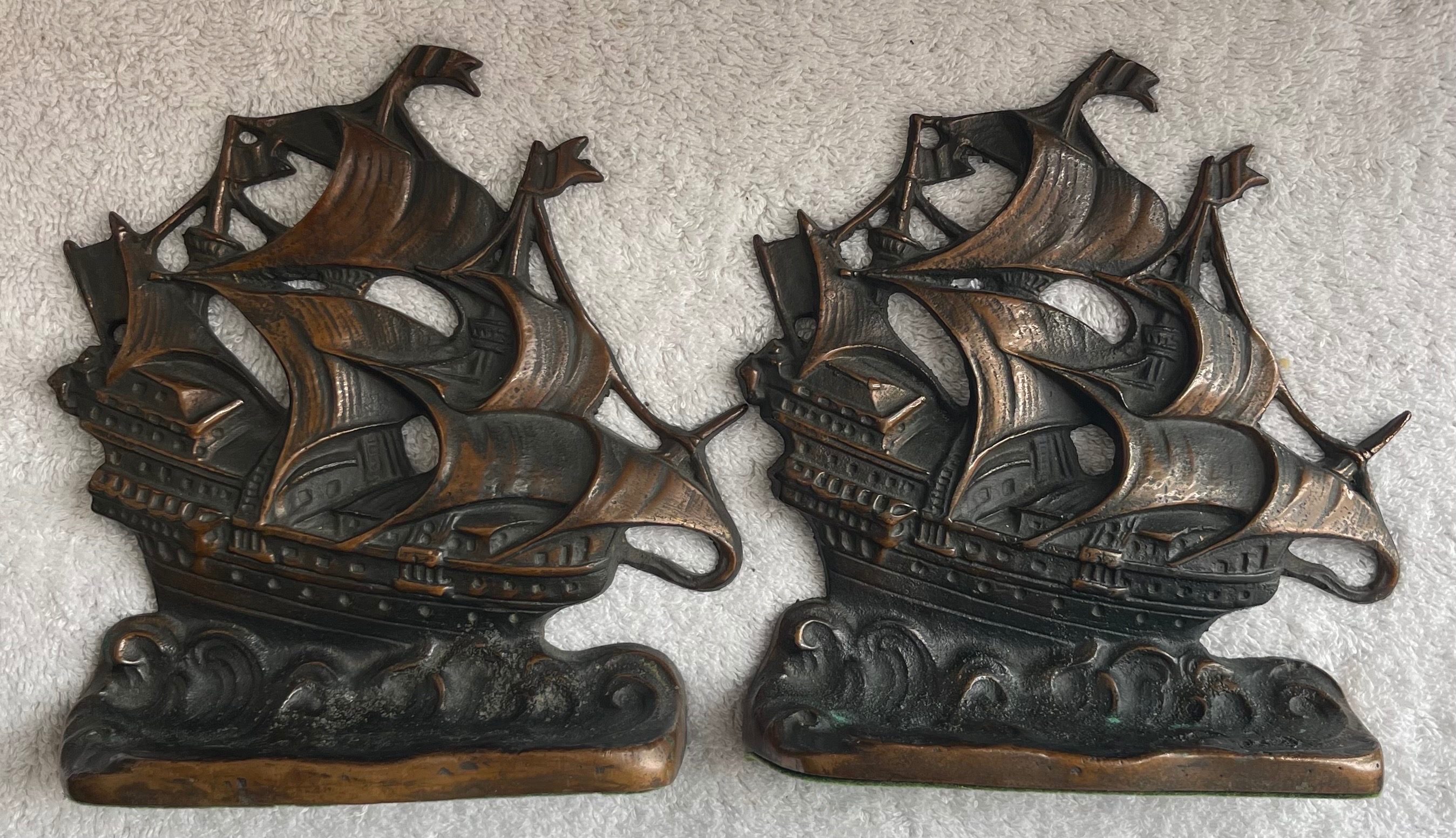 Vintage 6lb Cast Iron Pirate Ship Bookends (1920s) - photo 3