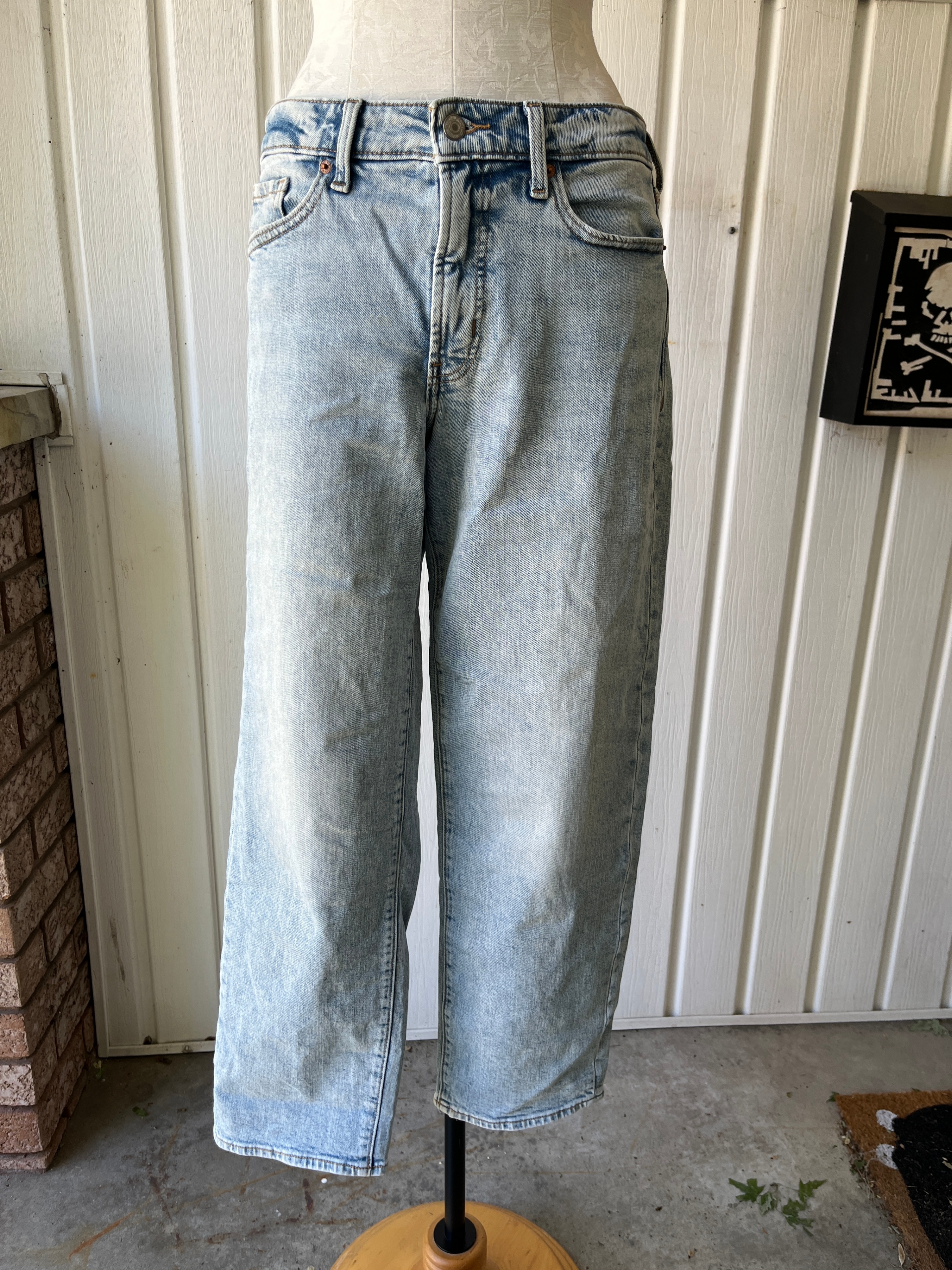 Old Navy Light Wash Wide Leg Jeans