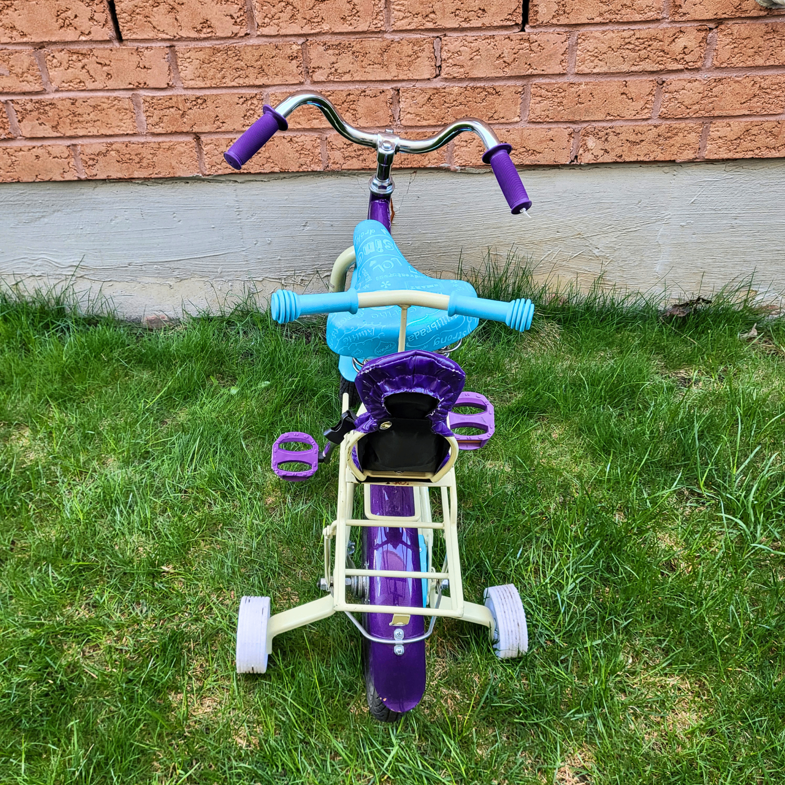 Pre-Loved - Getaway Girl Children's Training Bike - South Ajax - photo 5