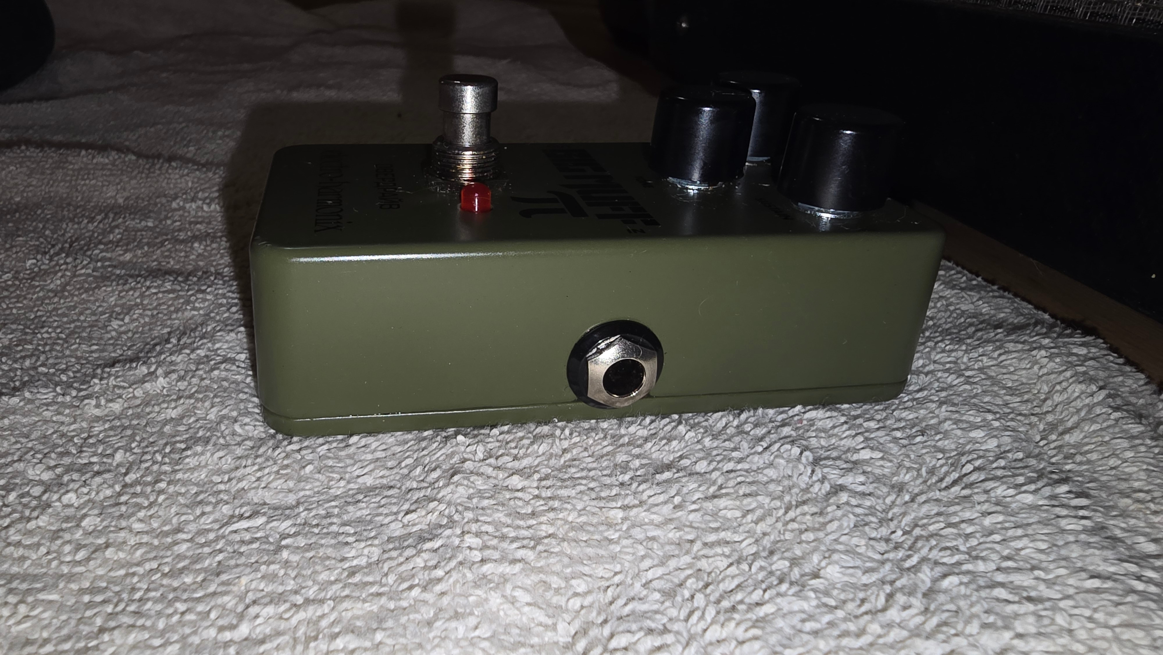 Electro-Harmonix Big Muff Pi Overdrive Guitar Pedal - photo 4
