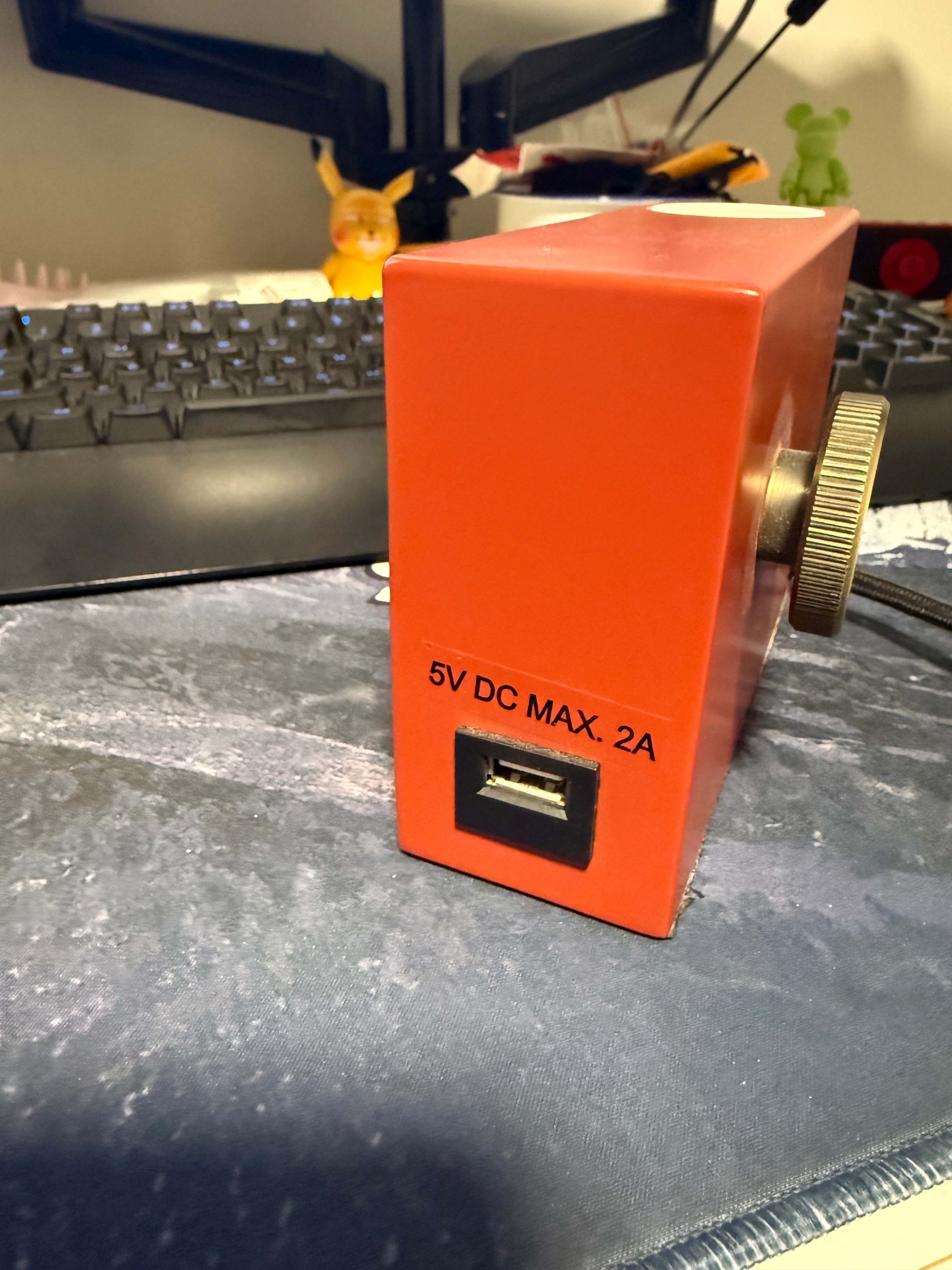 Desk Lamp with USB Charging Port & Dimmer Switch - photo 2