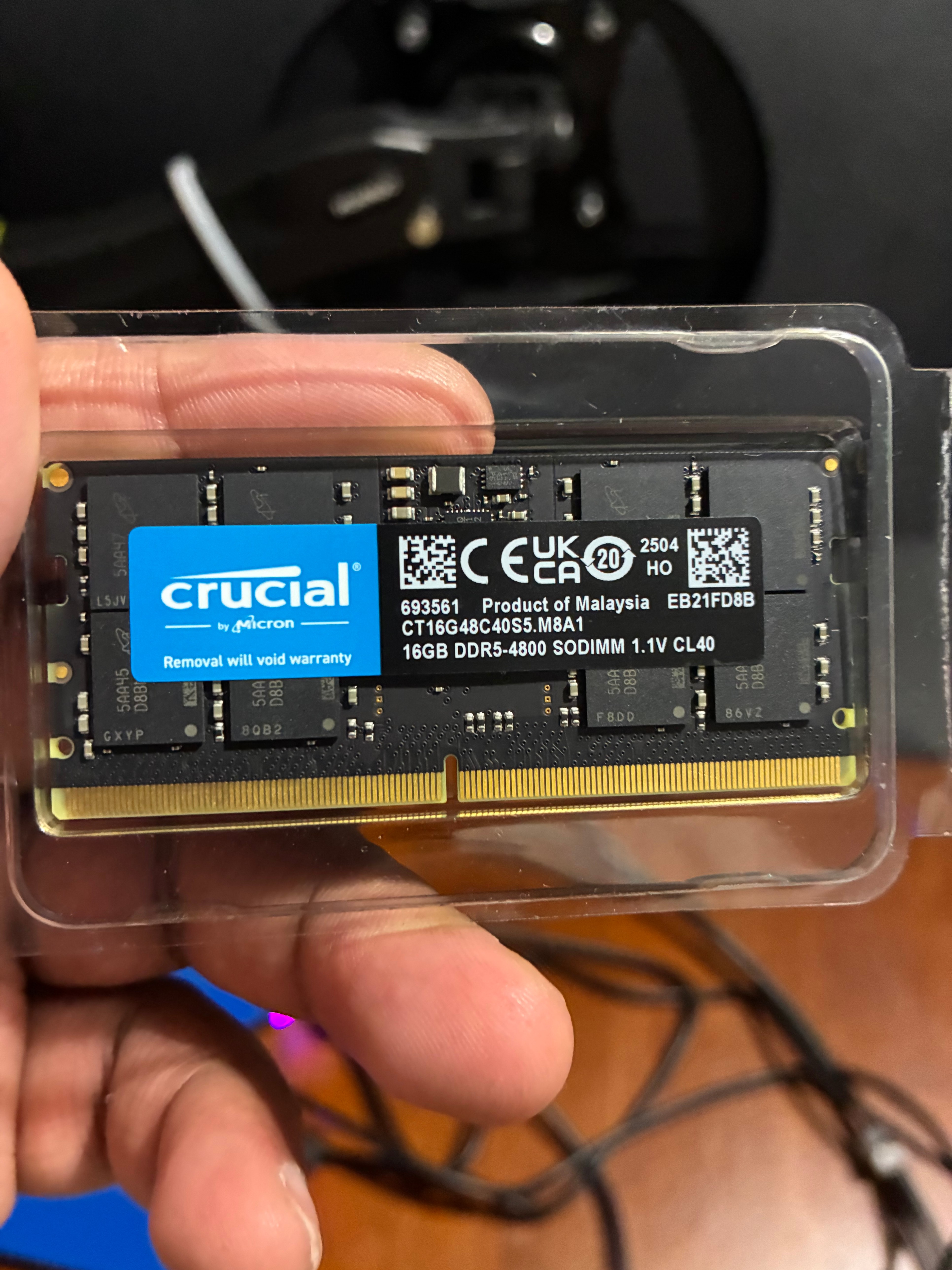 Crucial 16GB DDR5 RAM $300 Montreal - photo 3
