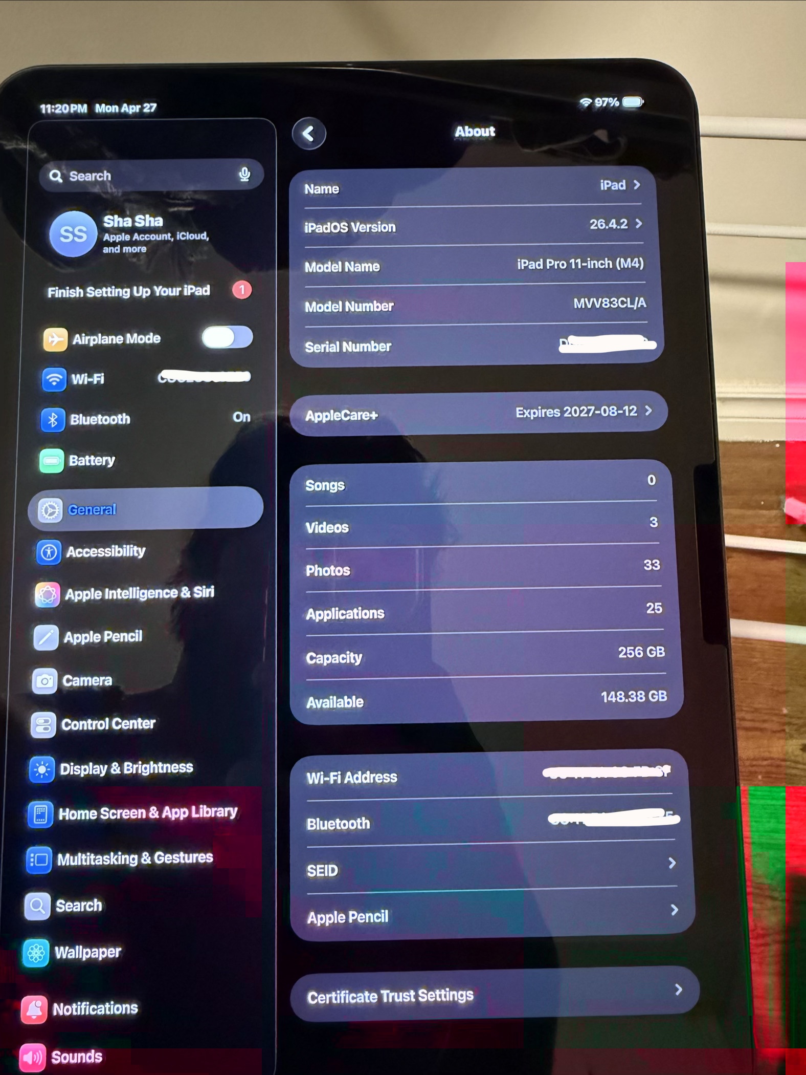 Ipad Pro m4 with Apple care + Till Aug 2027 - photo 2