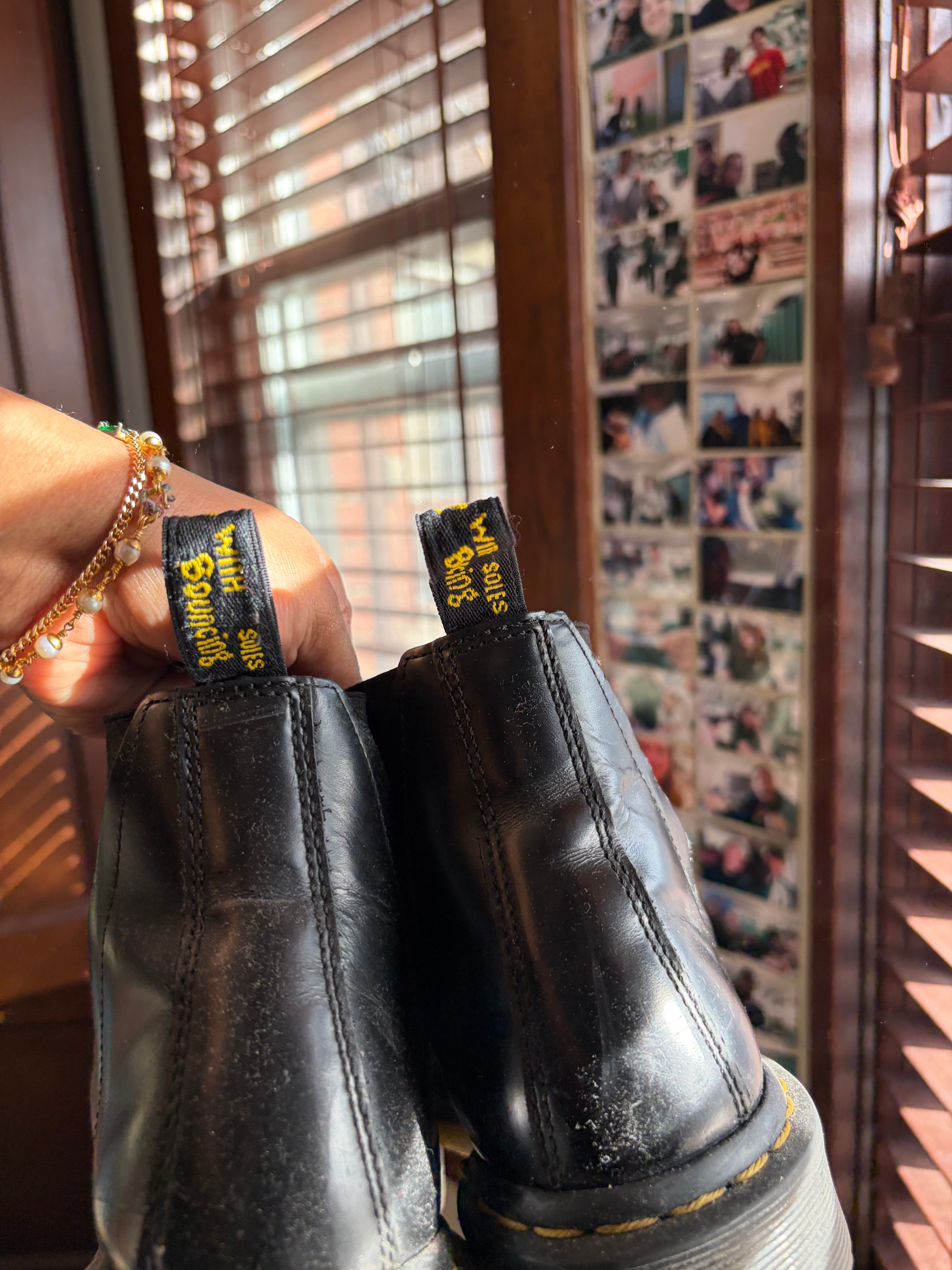 Dr. Martens Chelsea Boots - Black Leather - photo 4
