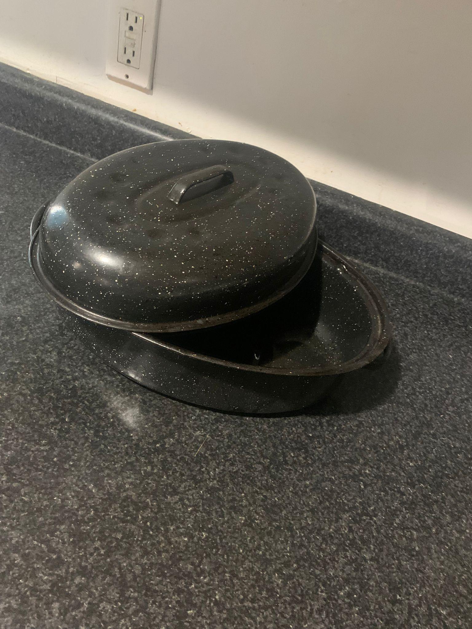 Granite Ware Oval Roaster with Lid – $15 (Firm) - photo 2