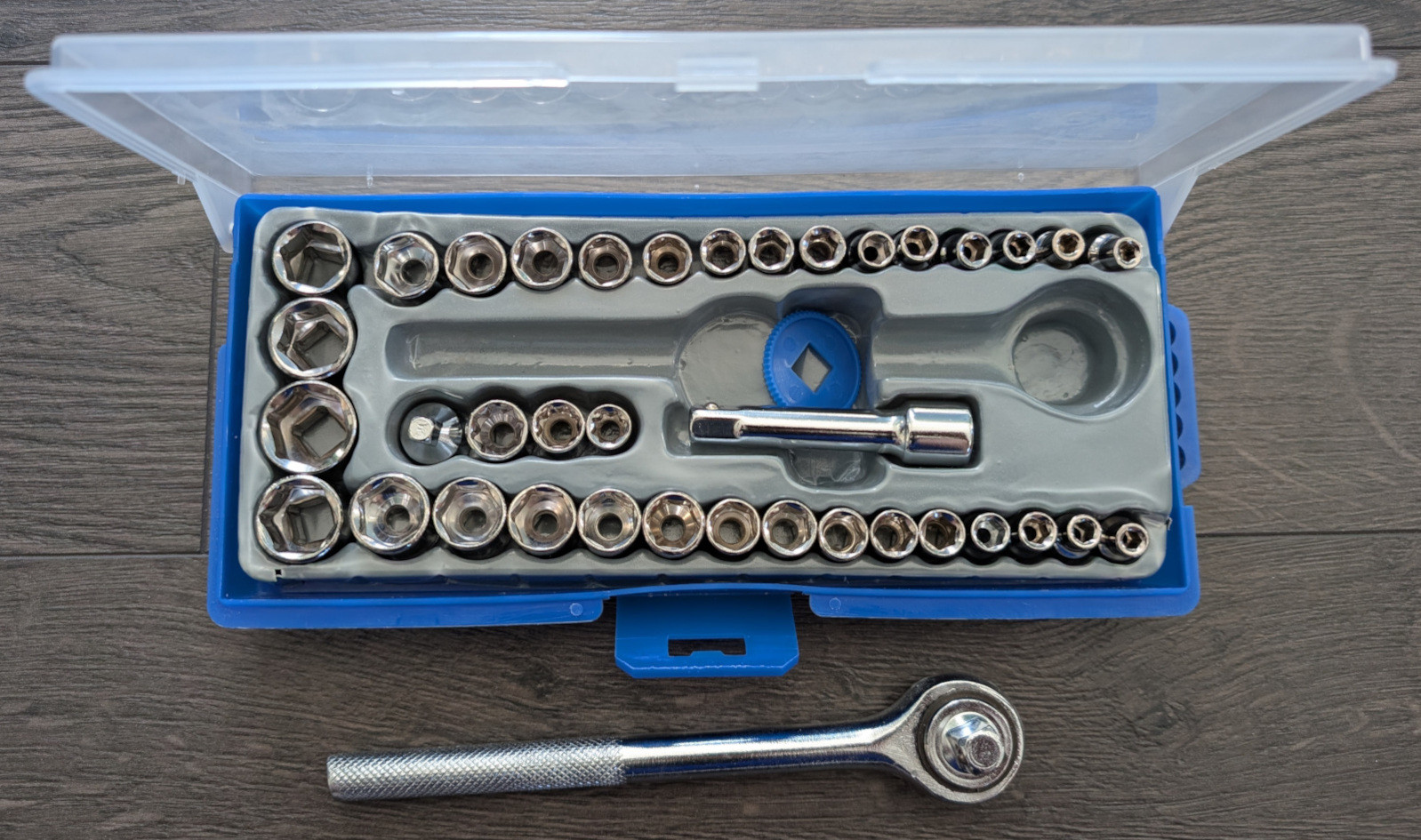 Pittsburgh 40 piece socket set - photo 3