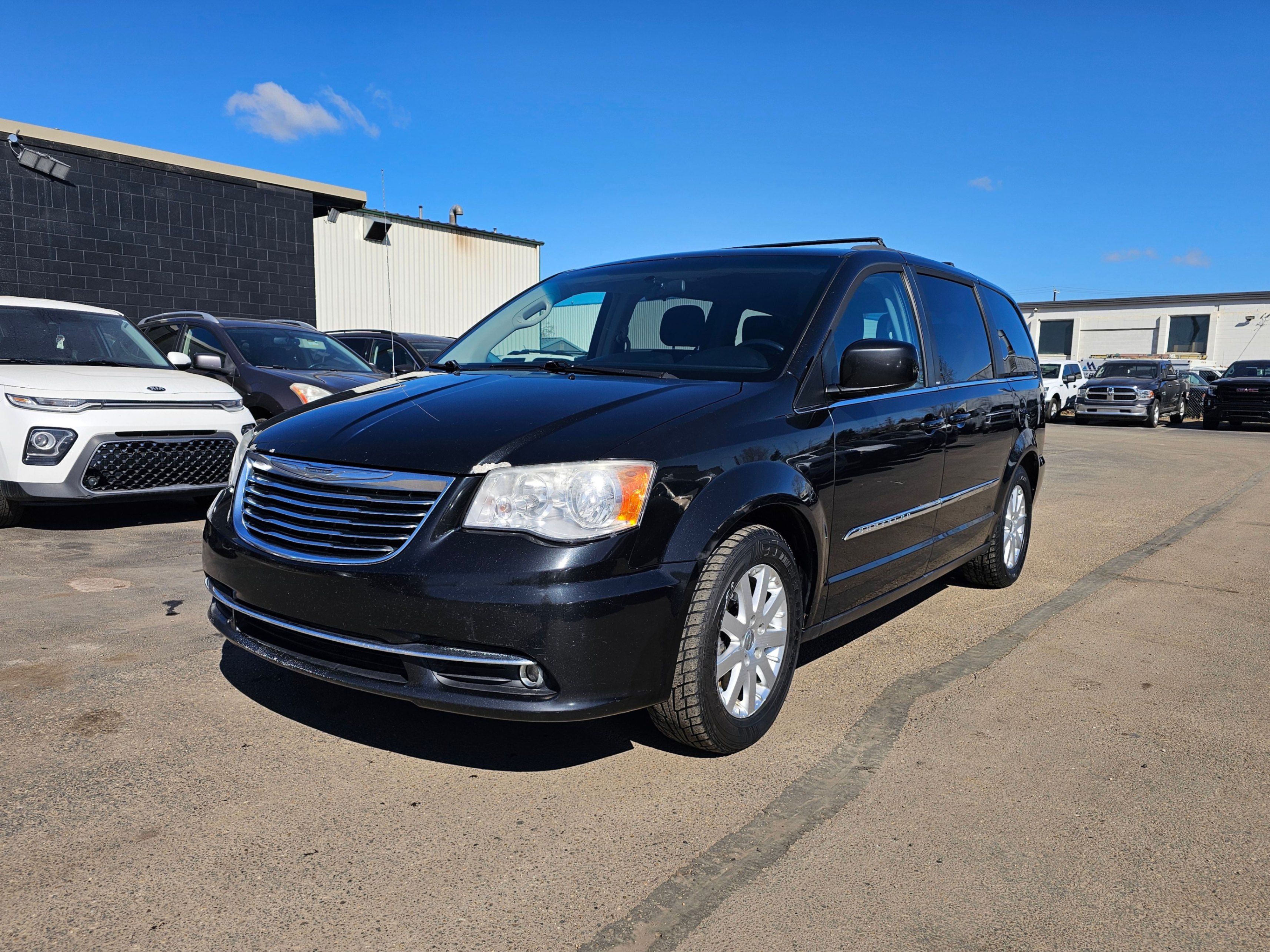 2013 CHRYSLER TOWN & COUNTRY